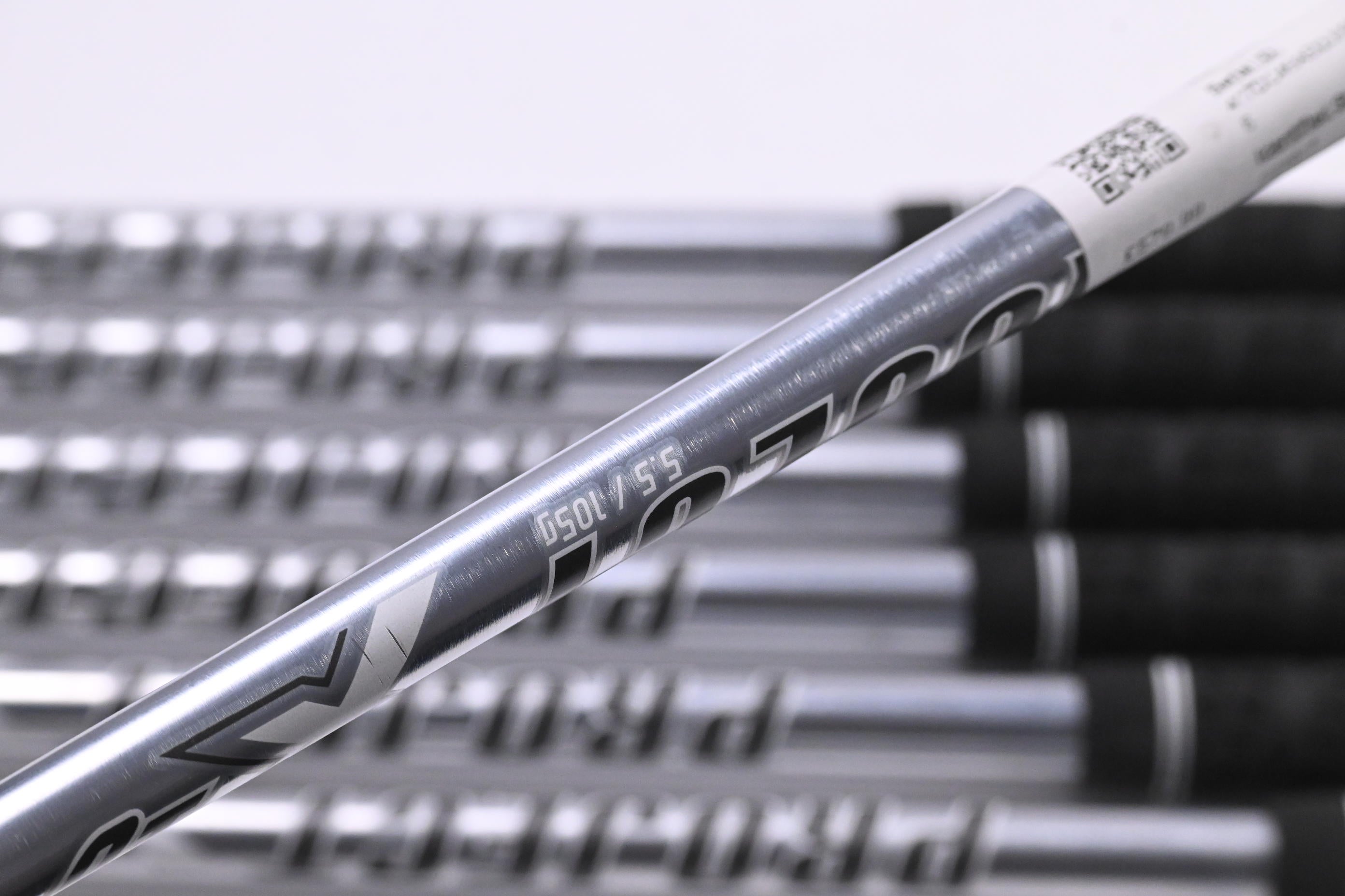Ping i230 Irons / 5-PW+UW / Red Dot / Regular Flex Project X IO 105 Shafts