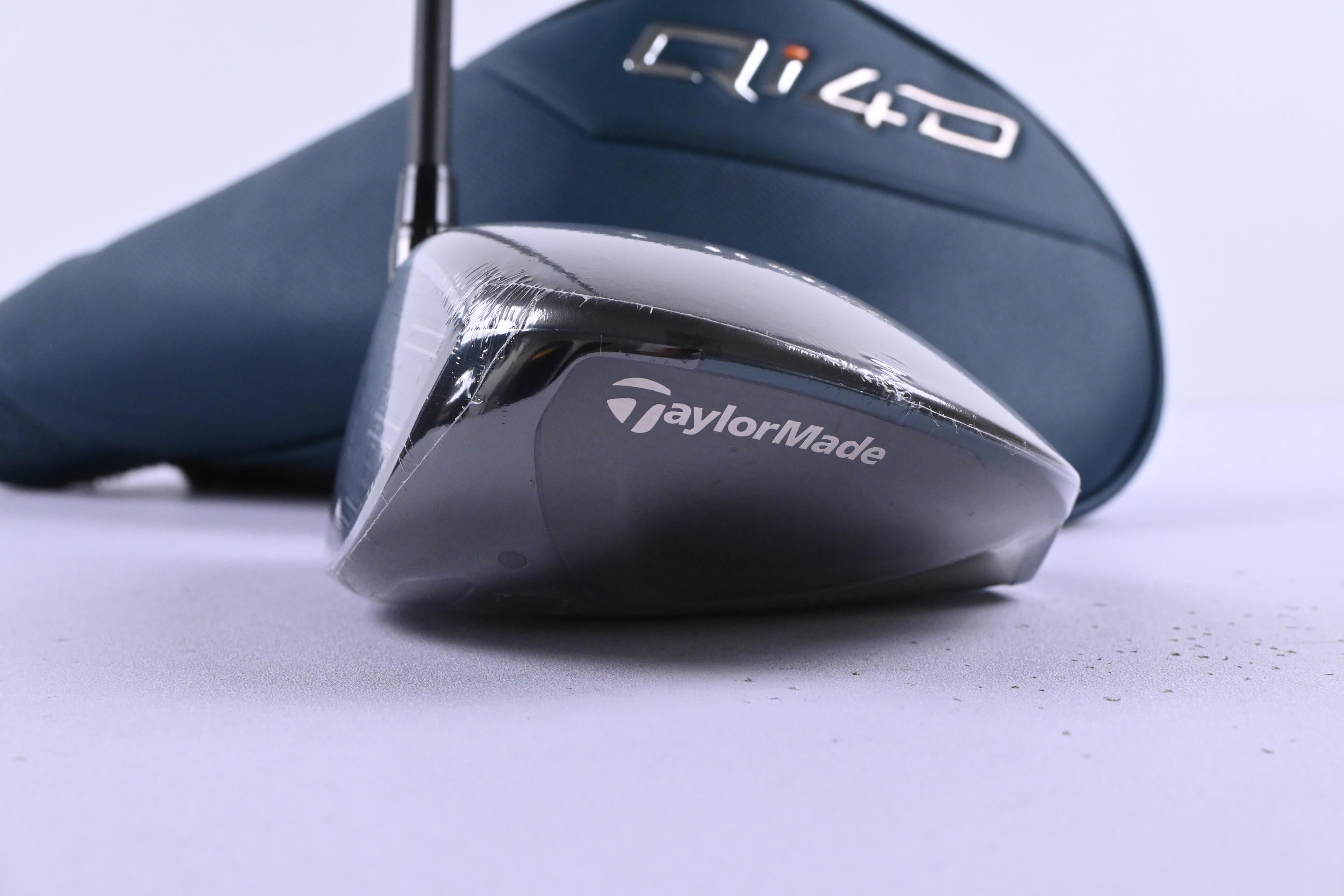 Left hand Taylormade Qi4D Driver / 10.5 Degree / Regular Flex REAX 50 Shaft