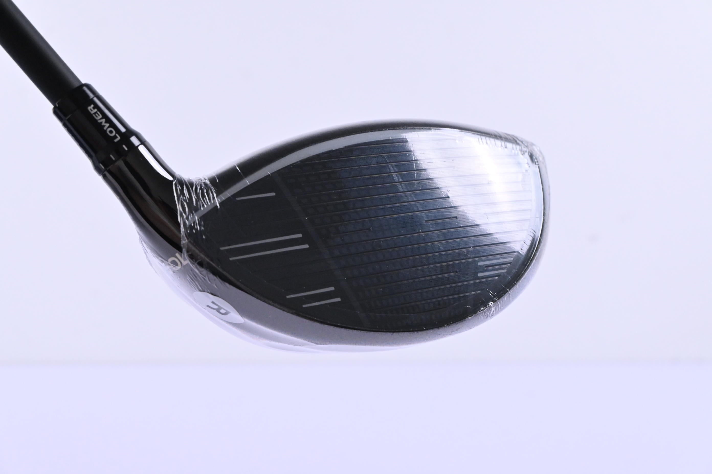 Left hand Taylormade Qi4D Driver / 10.5 Degree / Regular Flex REAX 50 Shaft
