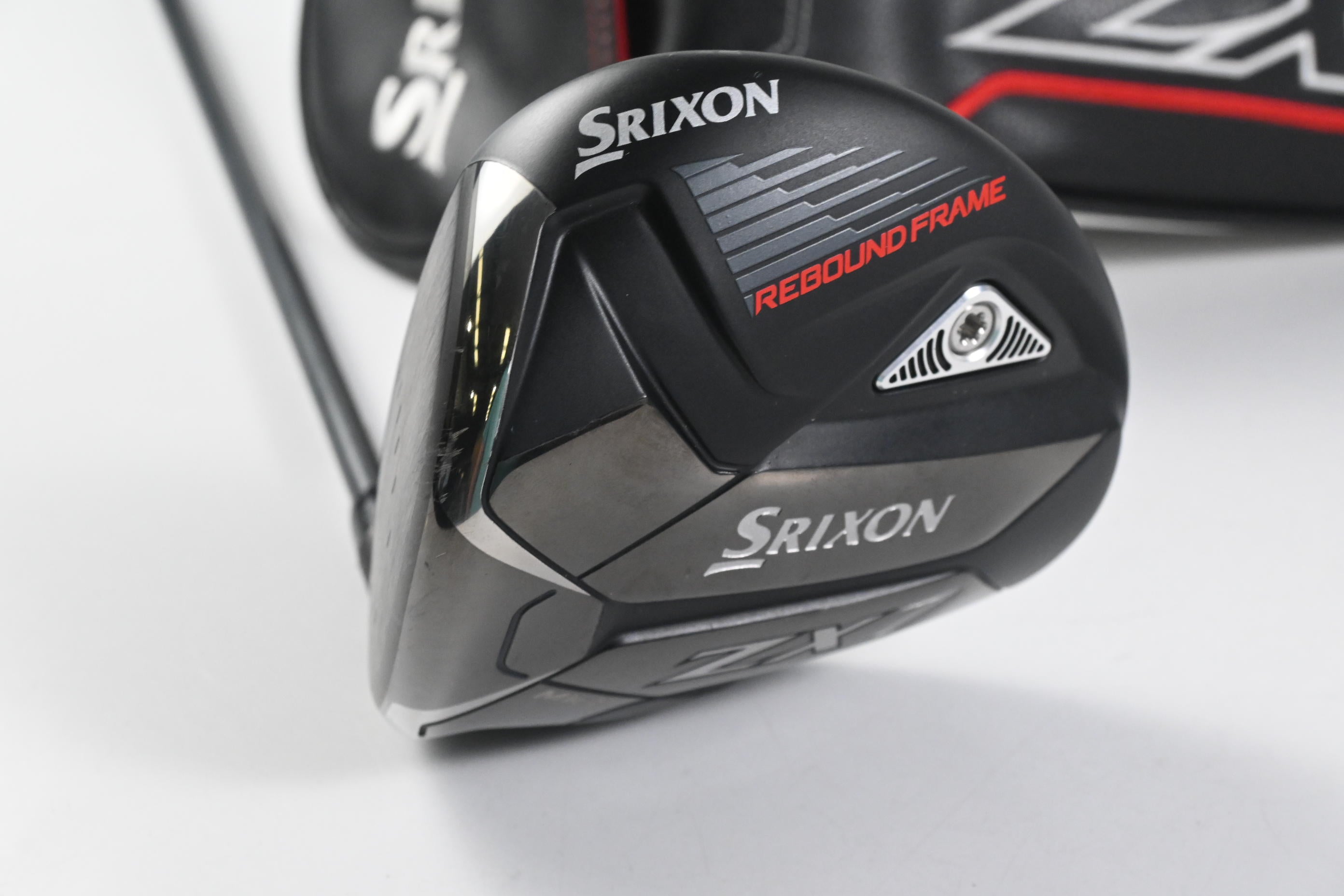Left Hand Srixon ZX7 Mk II Driver 2023 / 10.5 Degree / Regular Flex HZRDUS Smoke