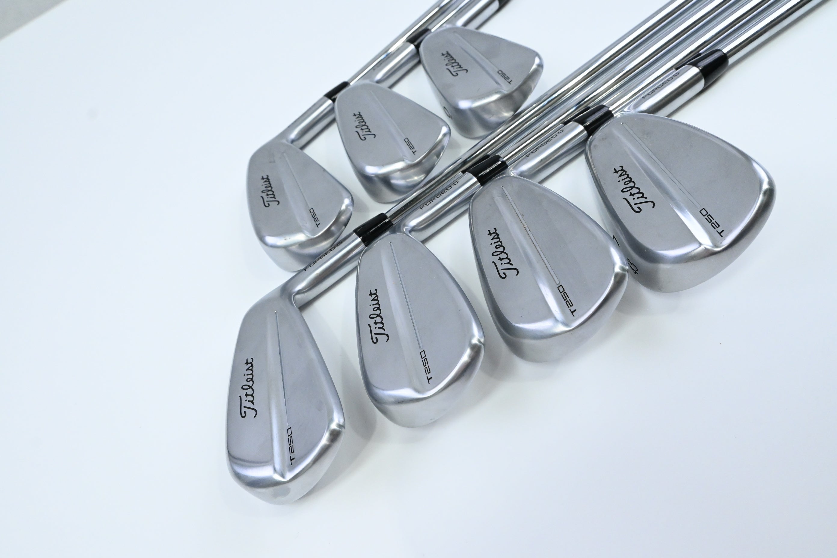 Titleist T250 2025 Irons / 4-PW / Regular Flex Dynamic Gold 105 R300 Shafts