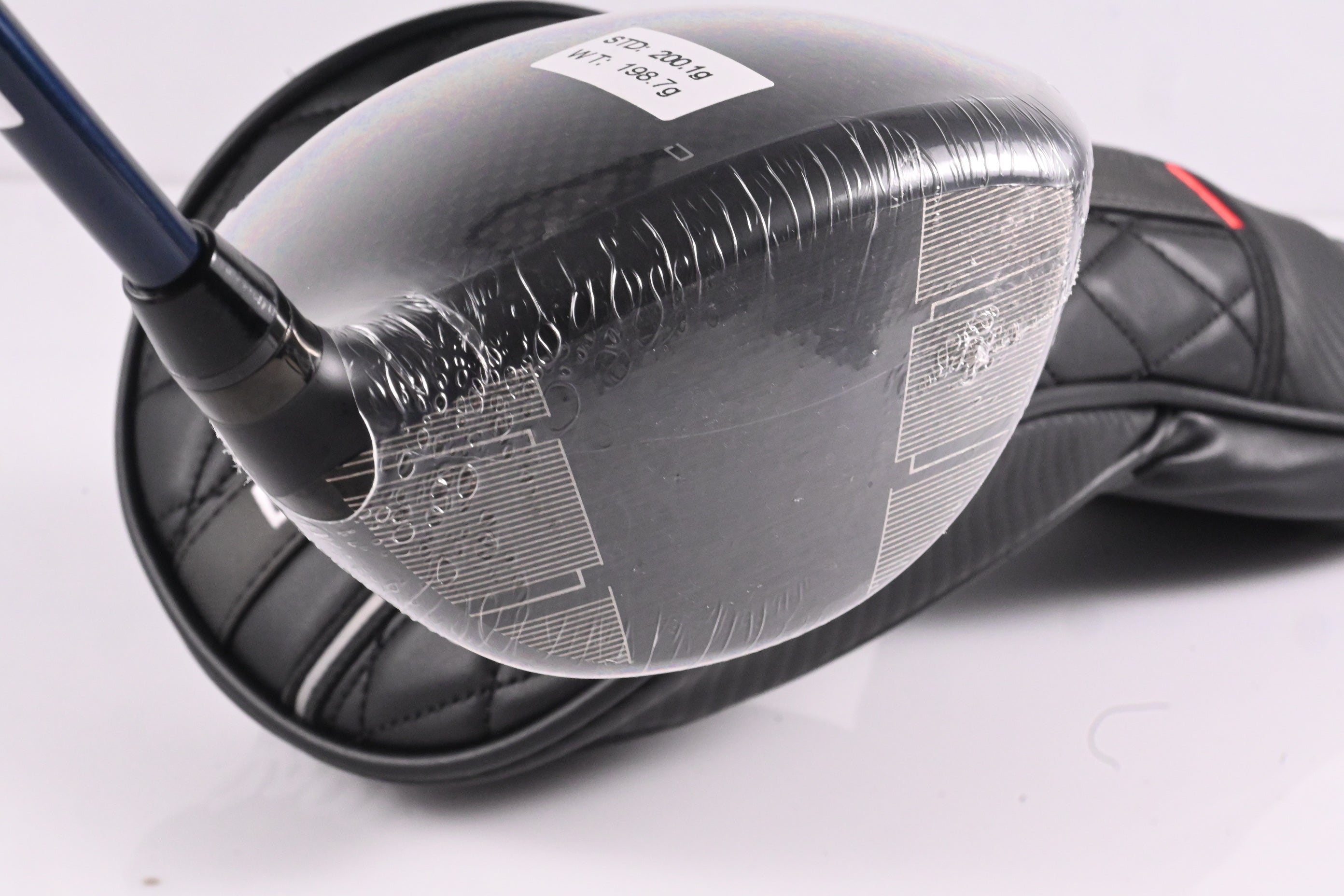 Left Hand Wilson DYNAPWR Carbon 2025 Driver / 10.5 Degree / Stiff Flex Ventus TR