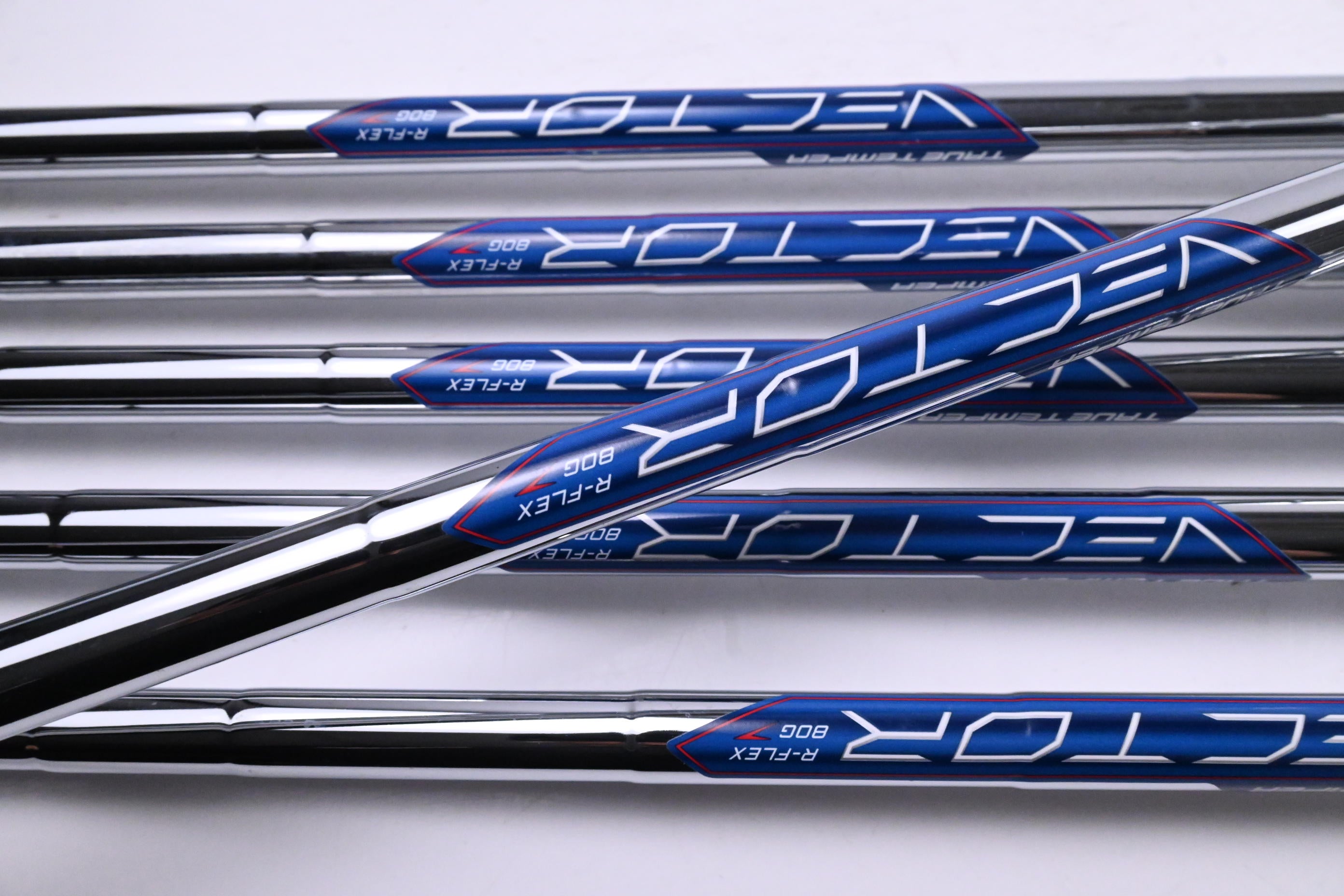 Callaway Elyte Irons / 5-PW / Regular Flex Vector 7 80g Shafts