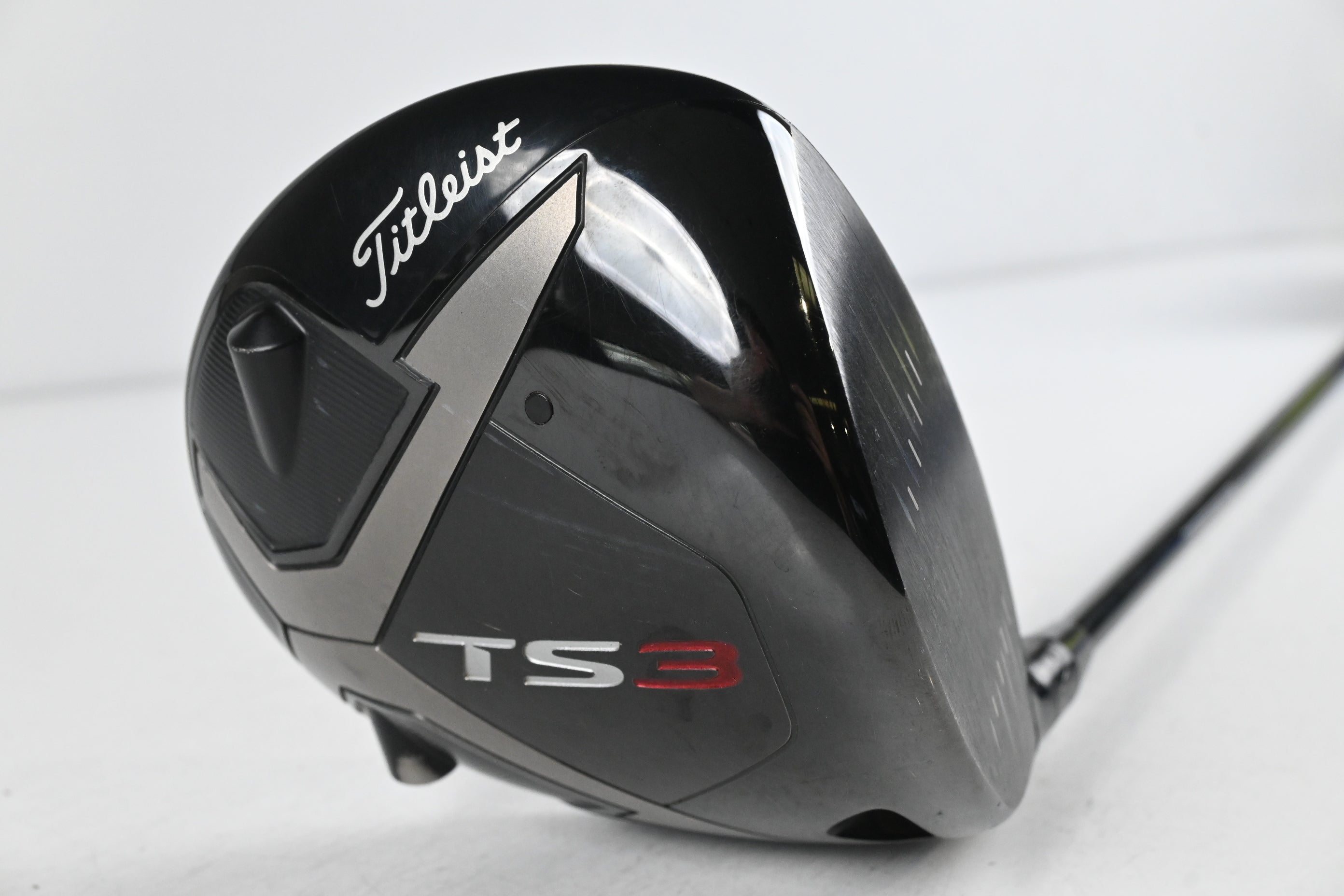 Titleist TS3 Driver / 9.5 Degree / Regular Flex Kuro Kage Black 50 Shaft