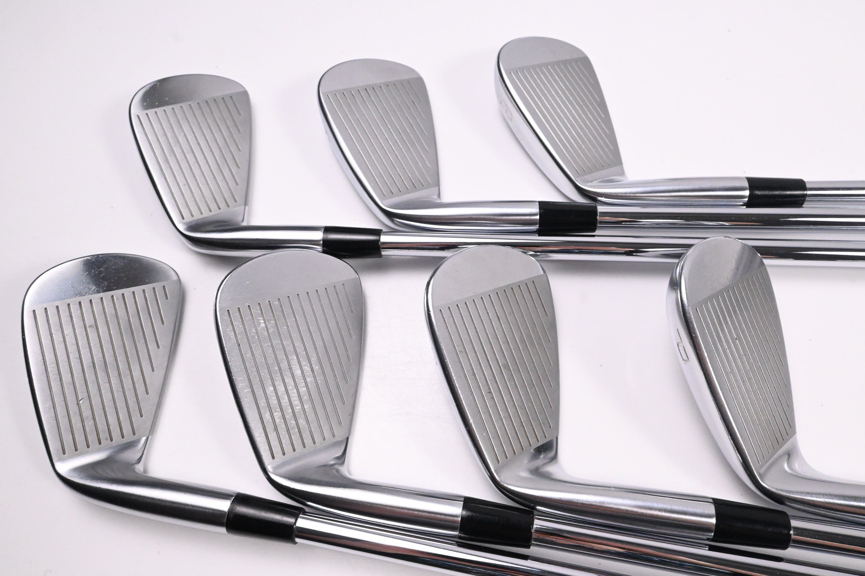 Mizuno Pro 243 Irons / 4-PW / Regular Flex N.S.Pro Modus³ Tour 105 Shafts
