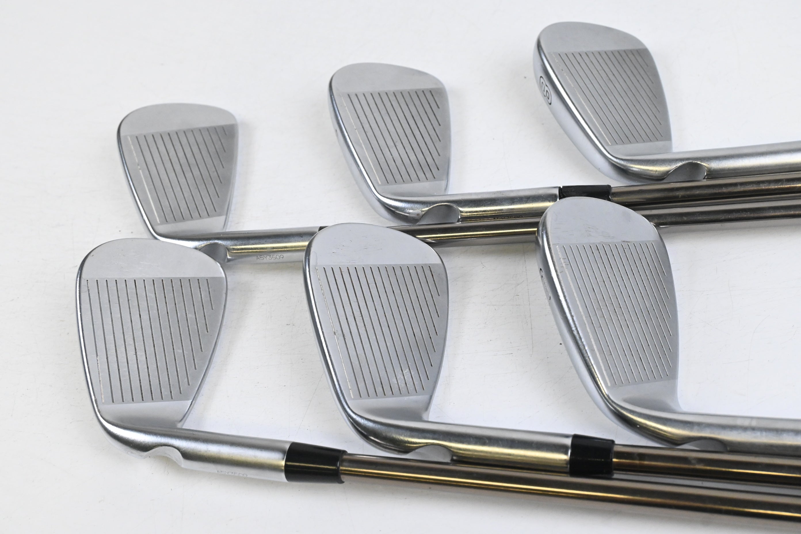 Ping i500 Irons / 6-PW+GW / Blue Dot / Regular Flex UST Mamiya Recoil 780 Shafts