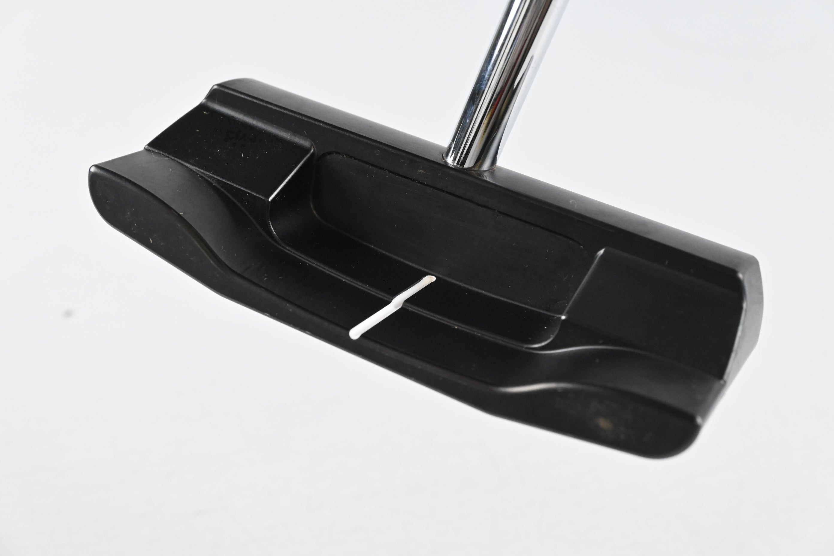 Left Hand Eleven Sam Torrance Broom Handle 02 Putter / 47 Inch