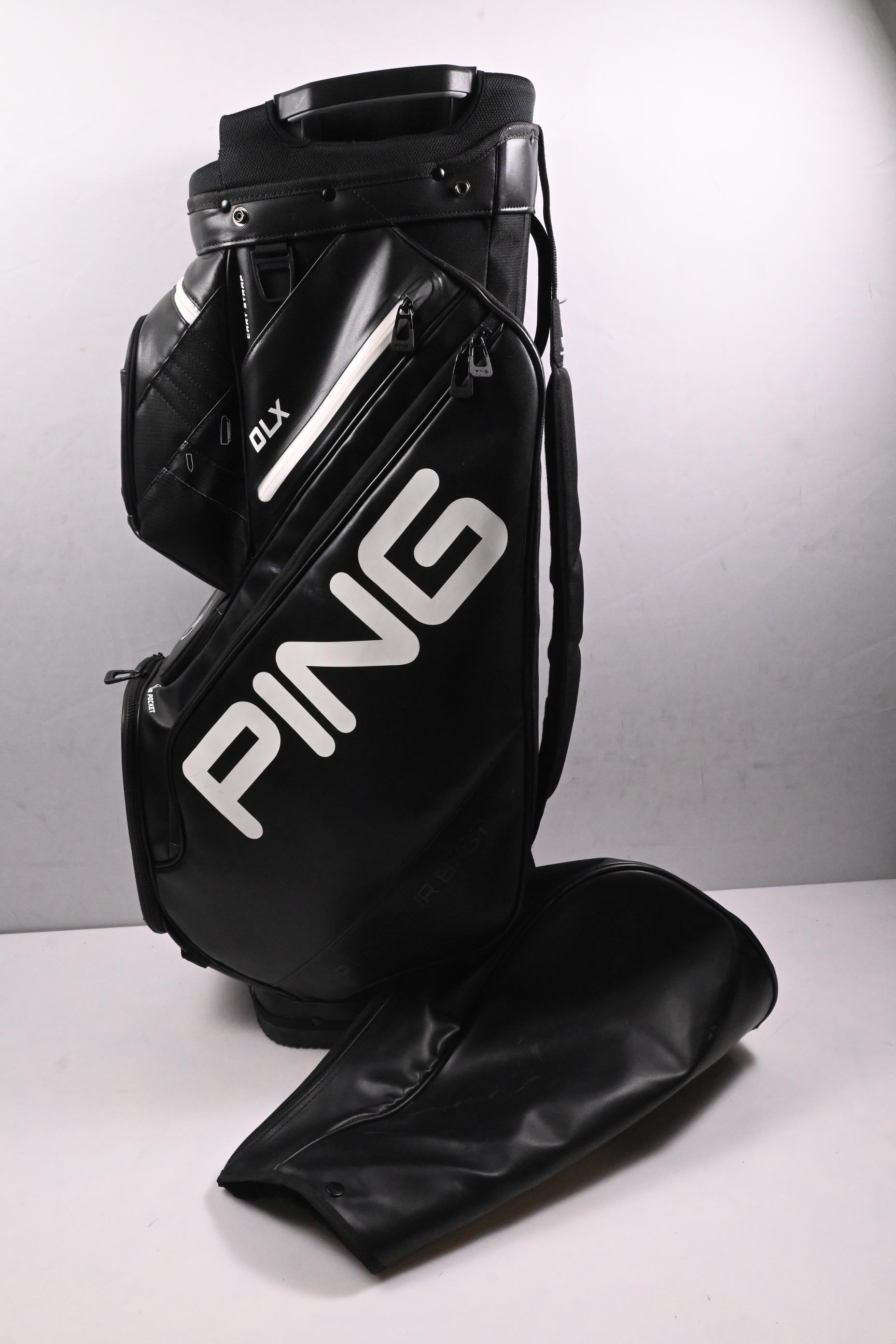 Ping DLX Cart Bag / 15-Way Divider / Black