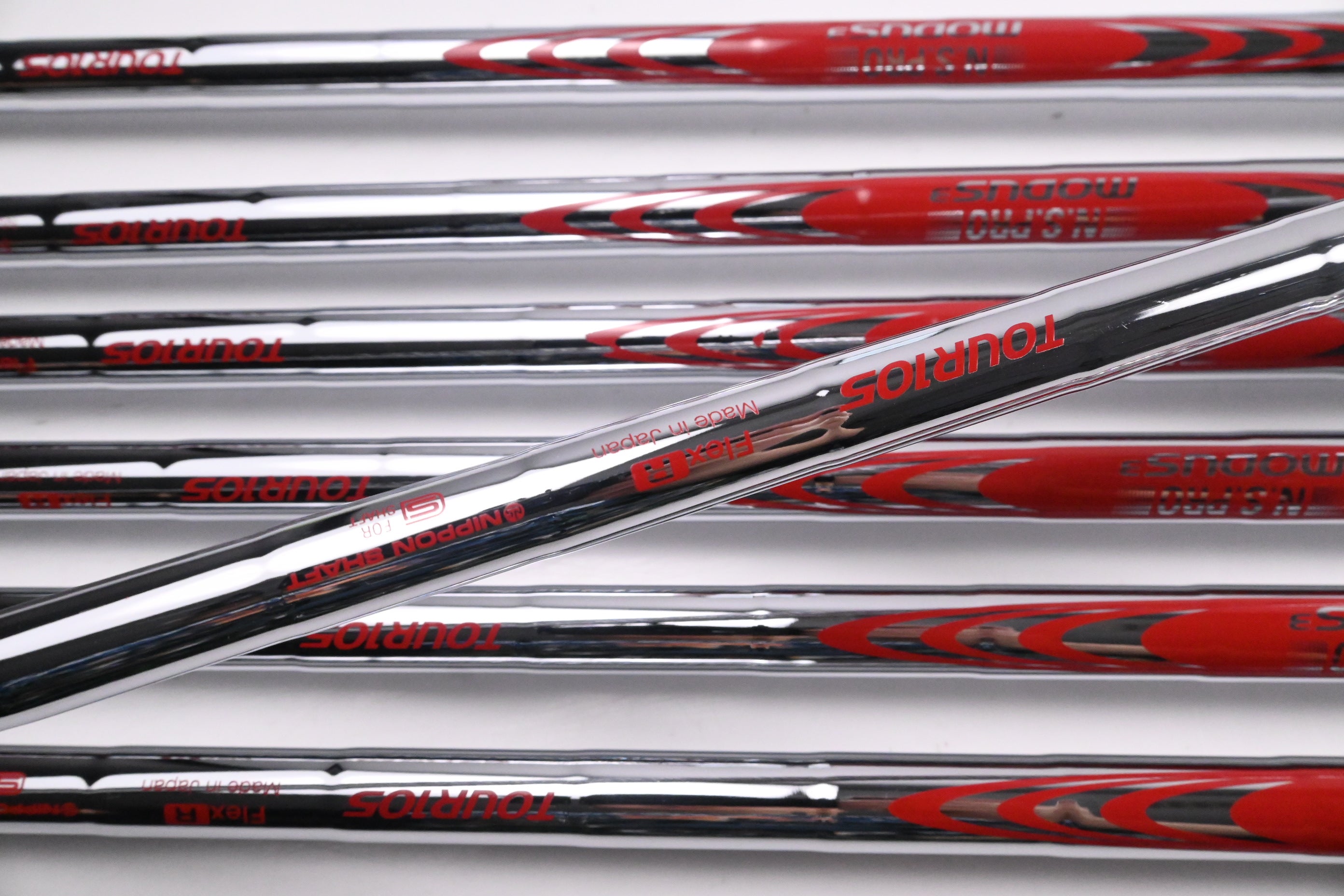 Mizuno Pro 243 Irons / 4-PW / Regular Flex N.S.Pro Modus³ Tour 105 Shafts