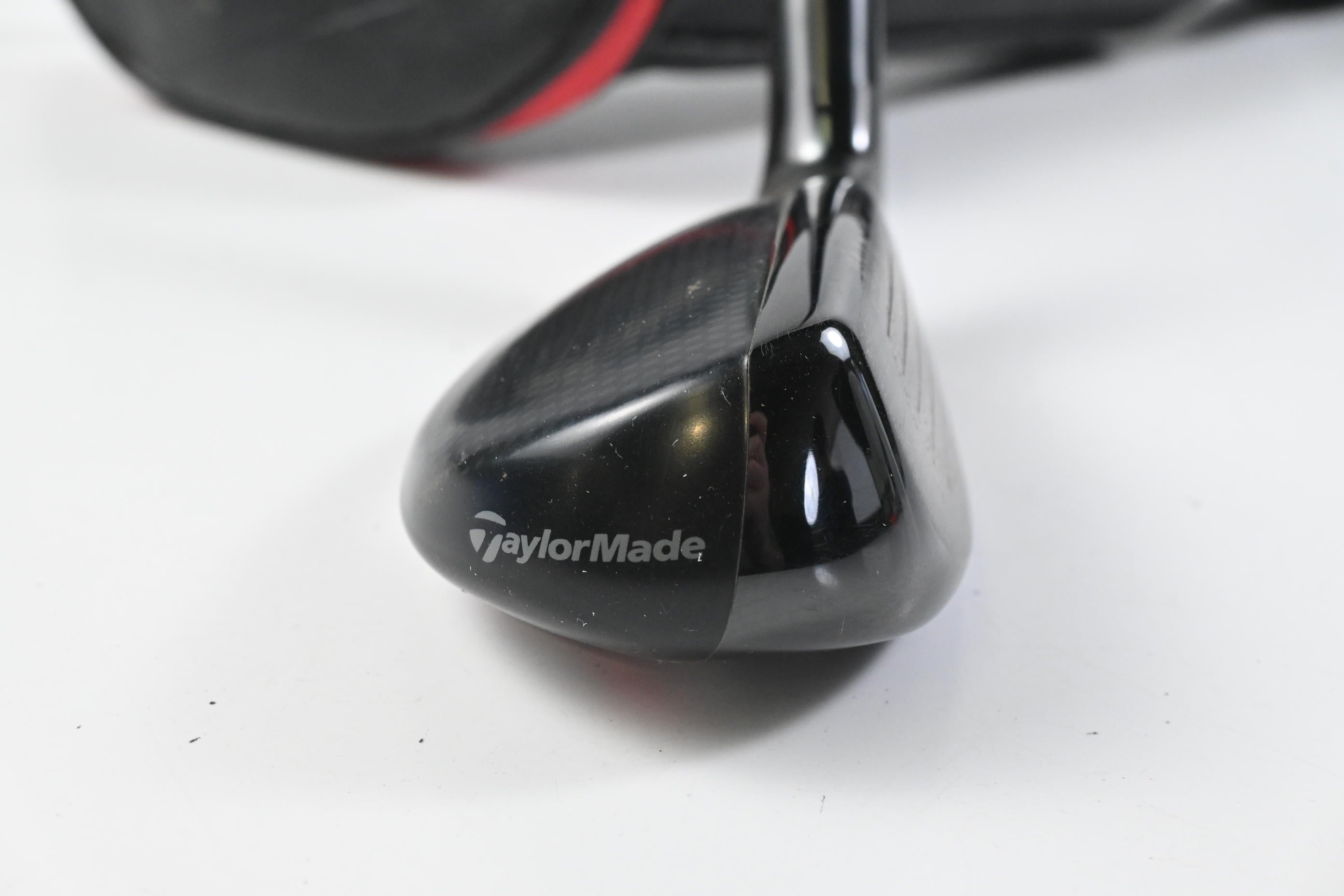Taylormade Stealth Plus #3 Hybrid / 19.5 Degree / Stiff Flex Hzrdus Smoke RDX 80
