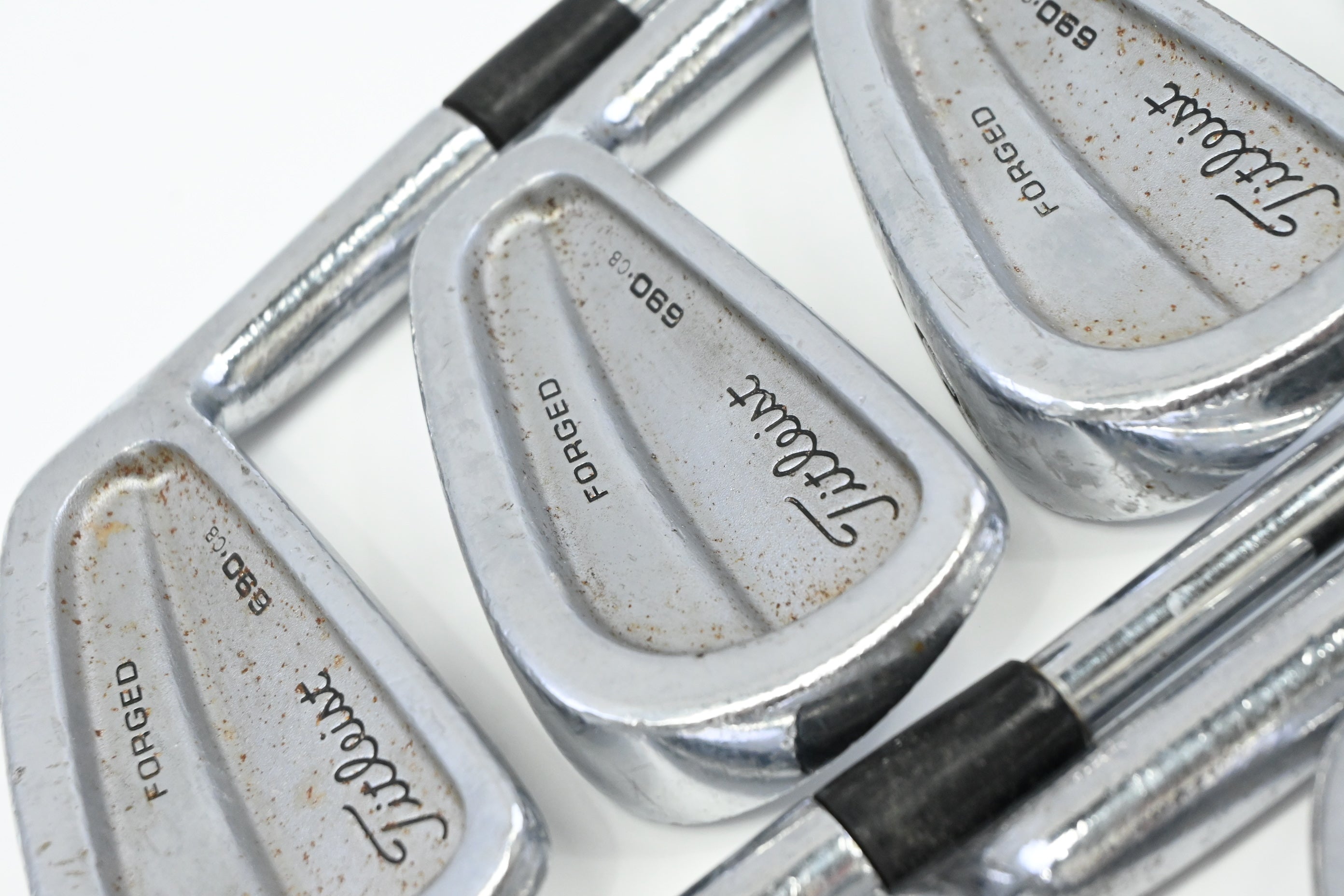 Titleist 690.CB Irons / 3-PW / Stiff Flex Dynamic Gold S300 Shafts