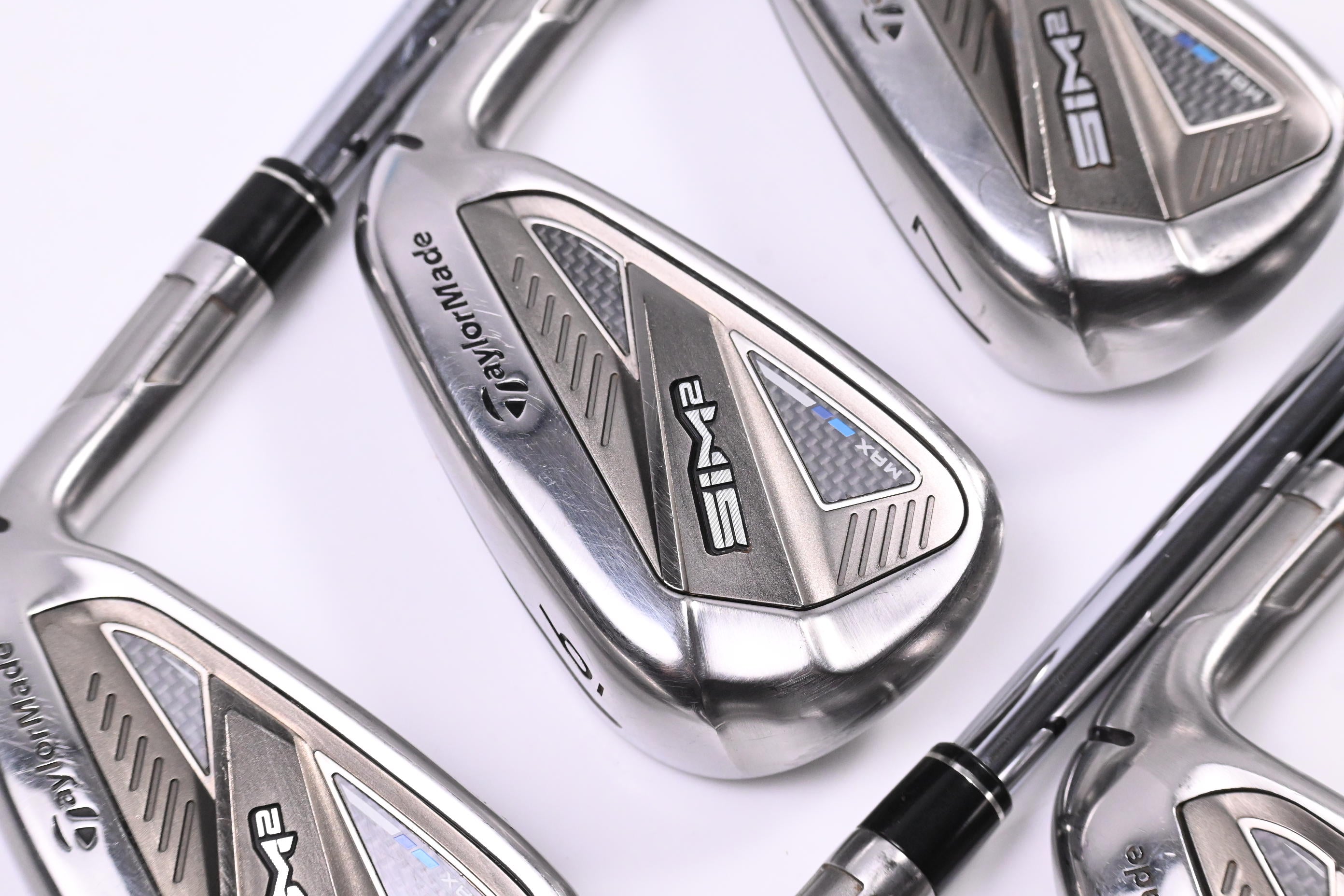 Taylormade SIM2 Max Irons / 5-PW / Regular Flex Elevate 95 Shafts