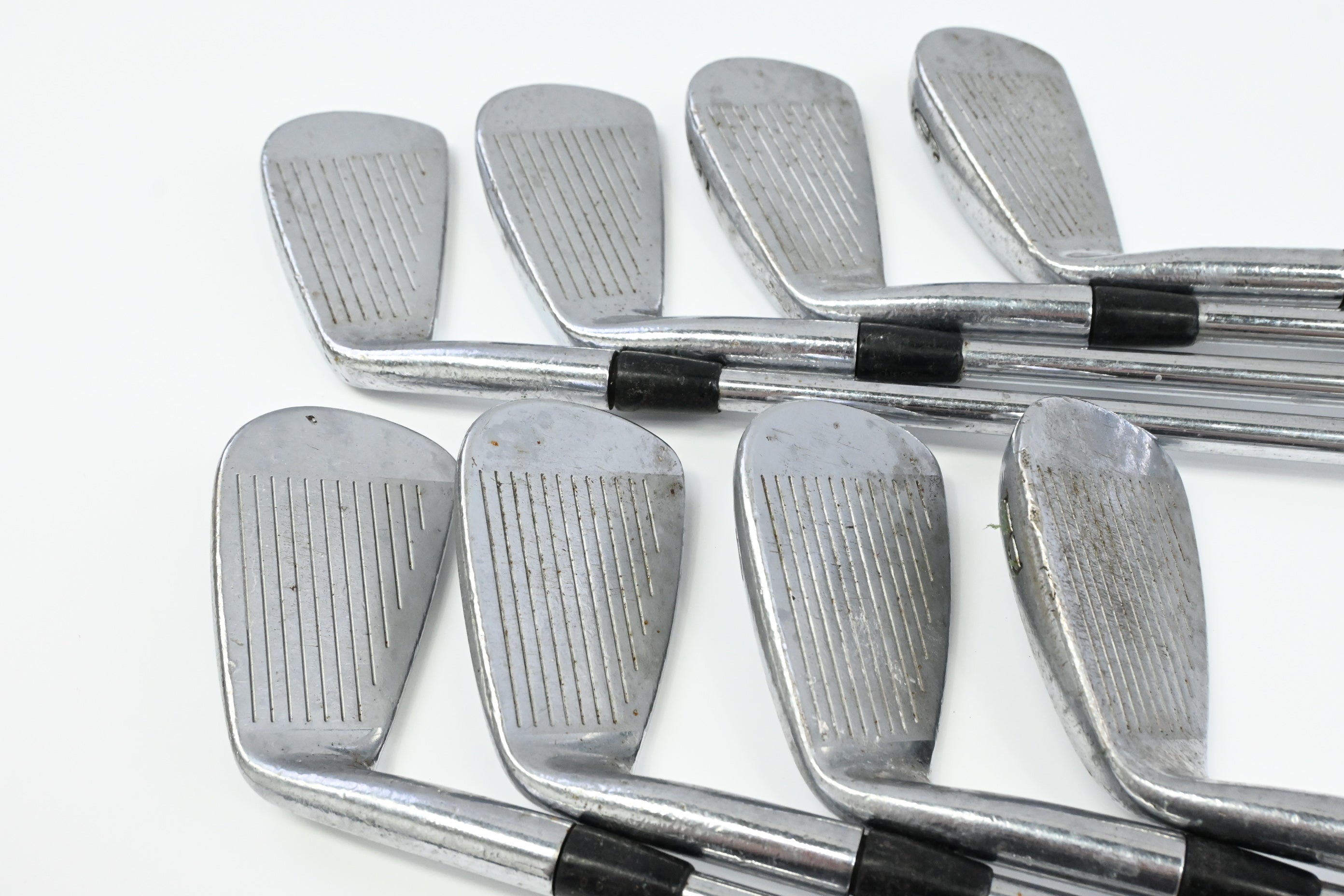 Titleist 690.CB Irons / 3-PW / Stiff Flex Dynamic Gold S300 Shafts