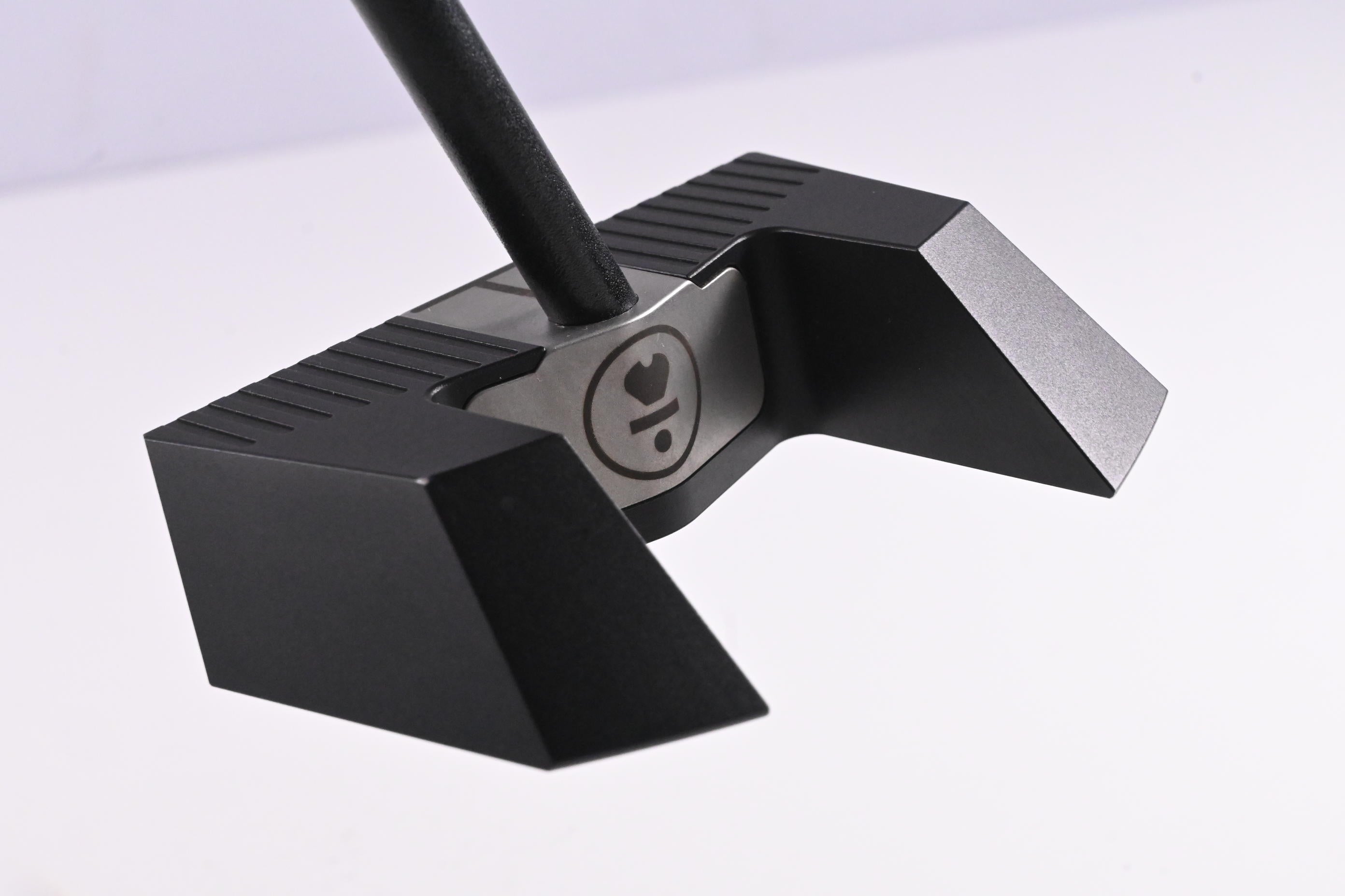 L.A.B. Golf Mezz.1 Putter / 33.5 Inch / Includes ACCRA X Black Shaft