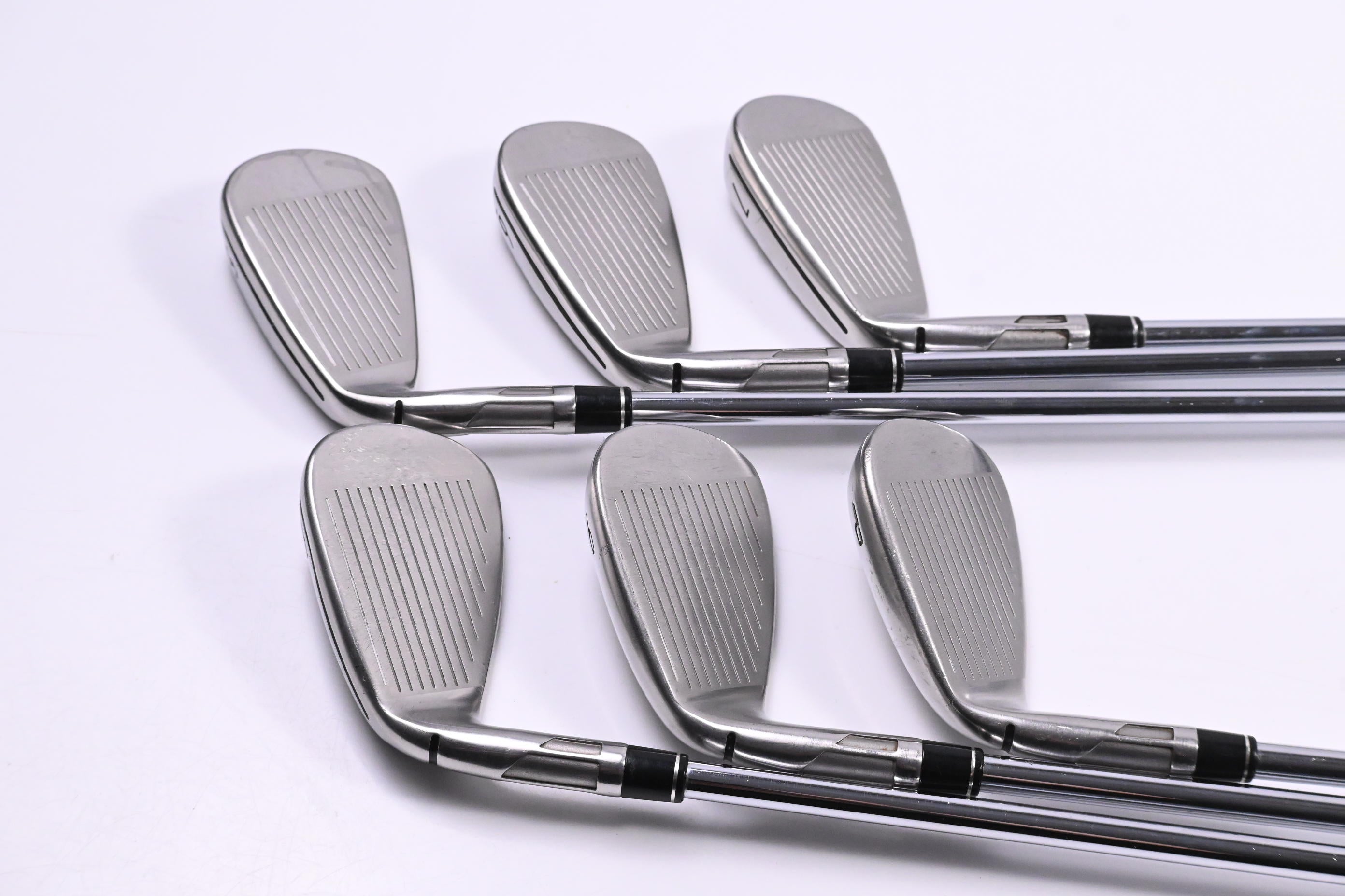 Taylormade SIM2 Max Irons / 5-PW / Regular Flex Elevate 95 Shafts