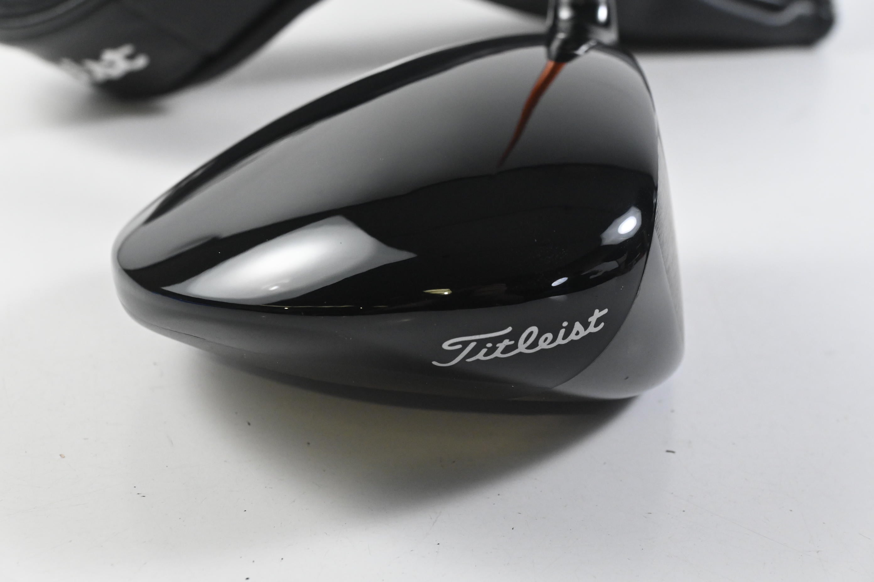Titleist GT3 Driver / 9 Degree / X-Flex Tour AD DI-6 Shafts