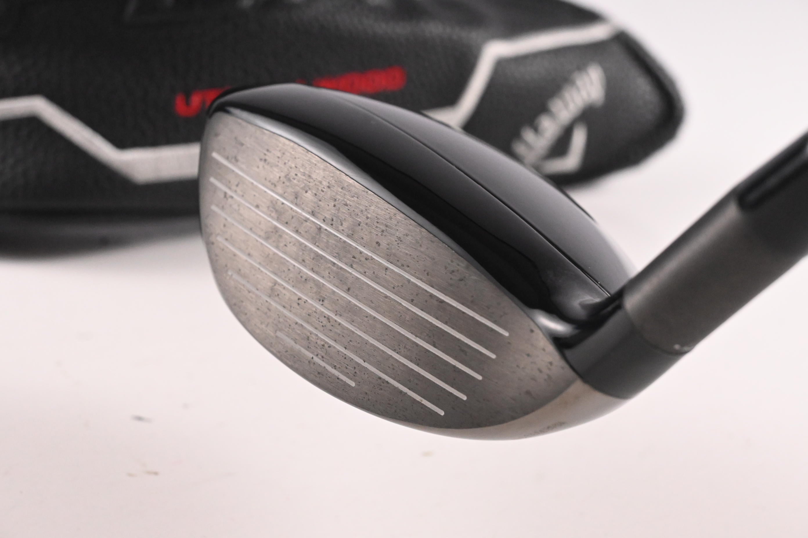 Callaway Apex UW 2025 #2 Hybrid / 17 Degree / Regular Flex MMT 70 Shaft
