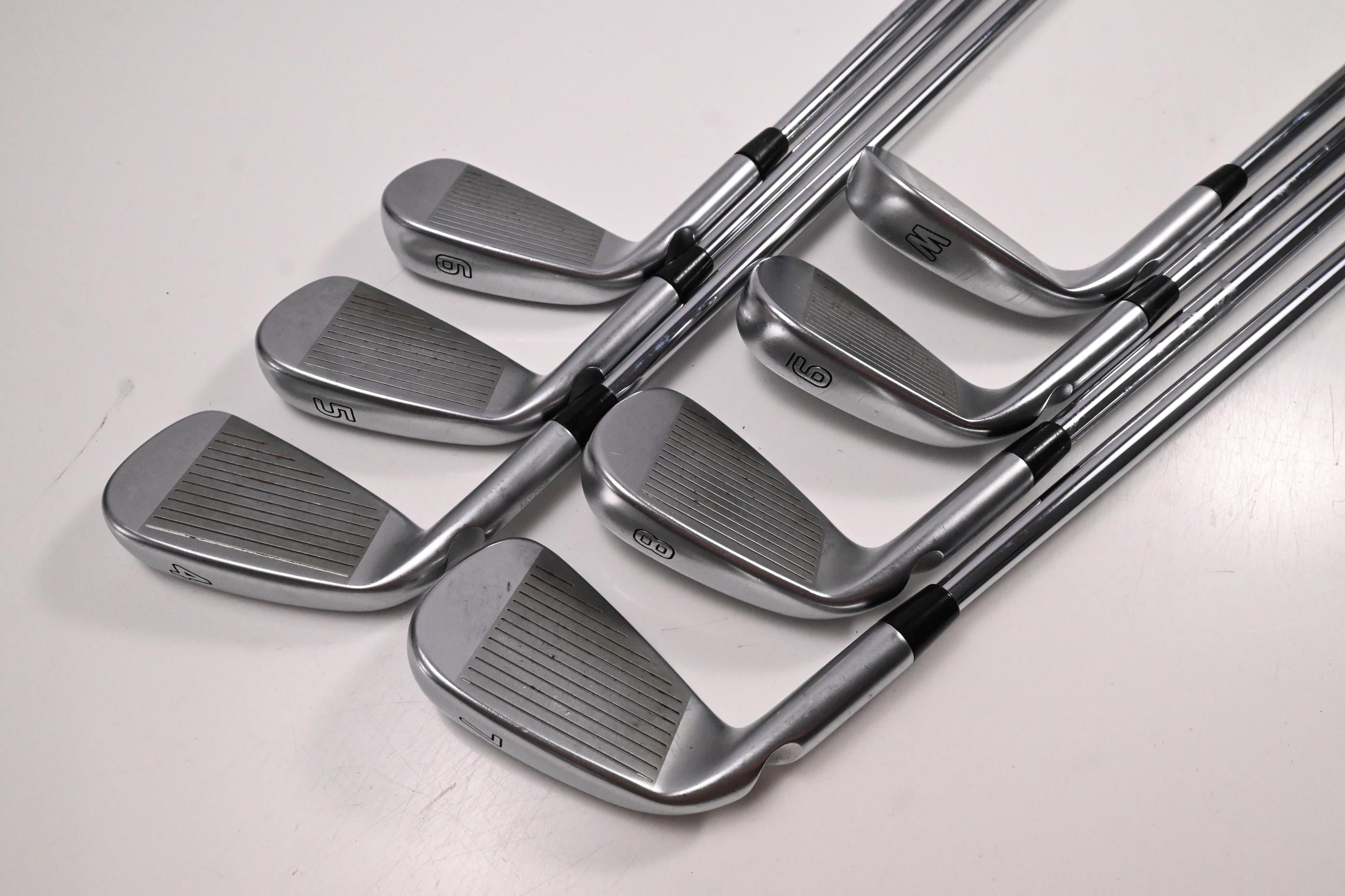 Ping i500 Irons / 4-PW / Green Dot / Regular Flex Dynamic Gold 105 S300 Shafts