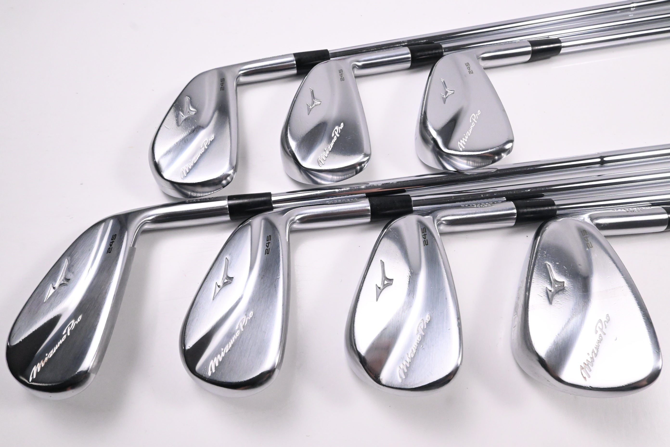 Mizuno Pro 245 Irons / 4-PW / Regular Flex Dynamic Gold Mid 100 R300 Shafts