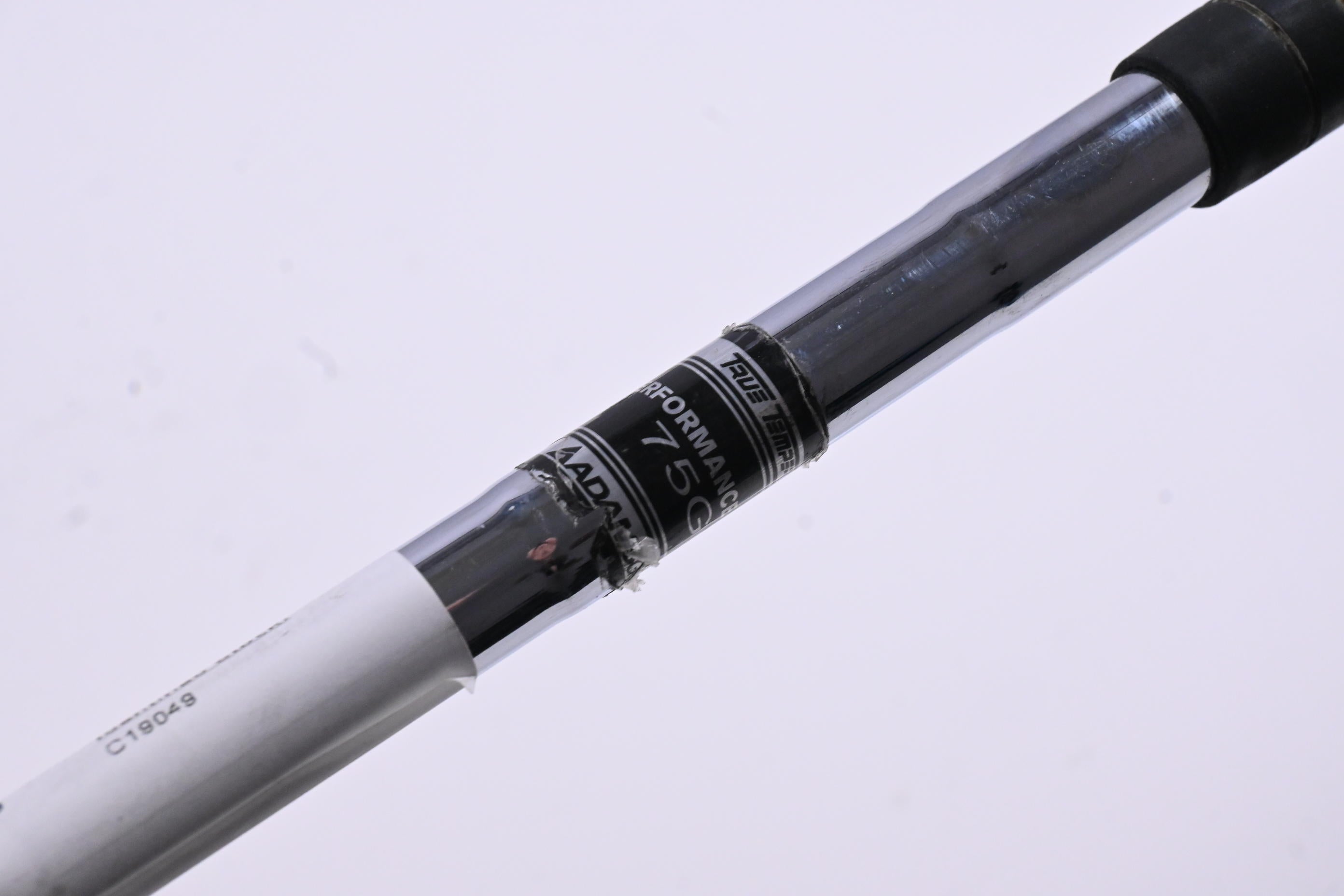 Adams Idea Tech V4 #7 Iron / 32 Degree / Regular Flex True Temper 75 Shaft