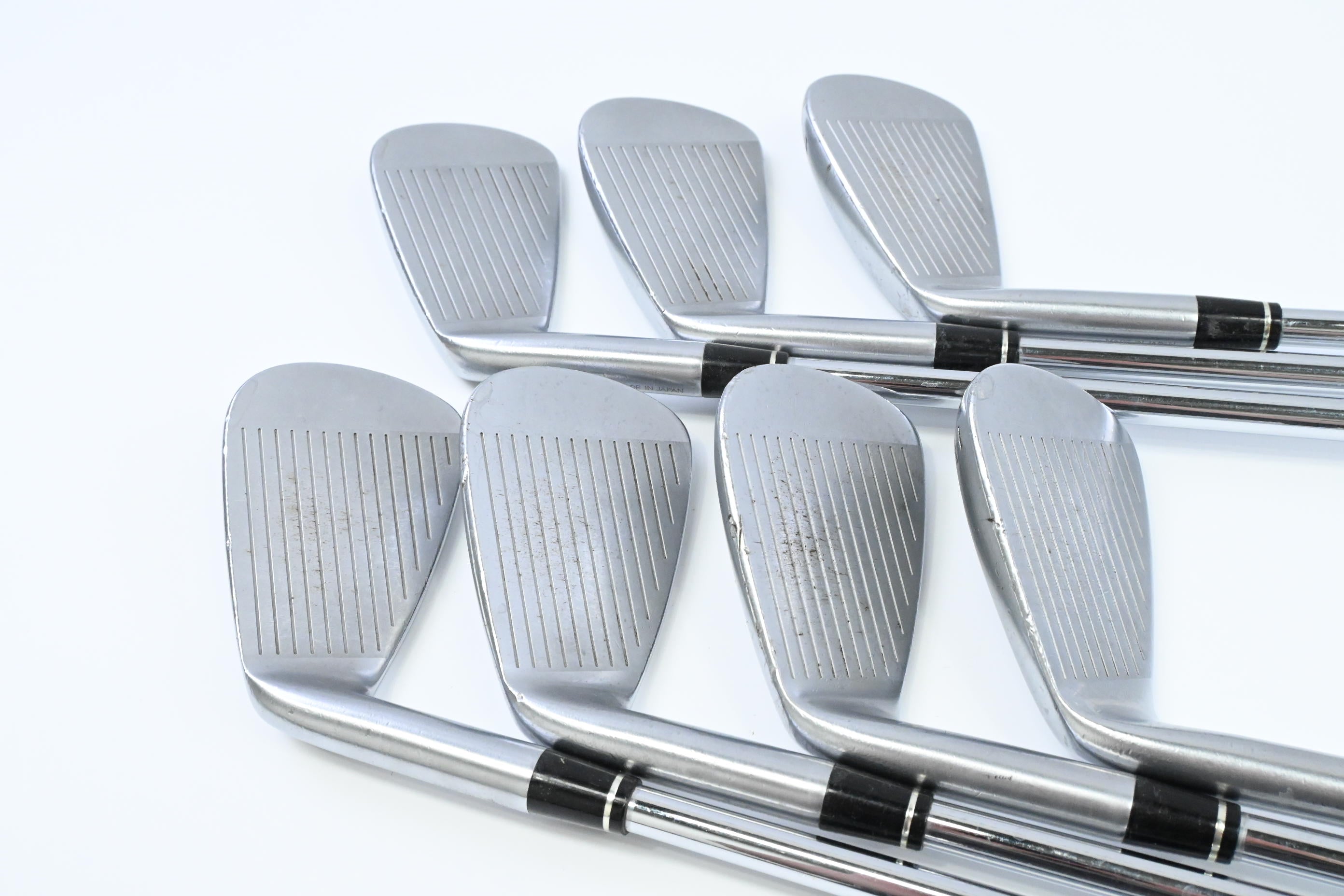 Honma TW737 P Irons / 5-PW+GW / Regular Flex NS Pro 950GH Shafts