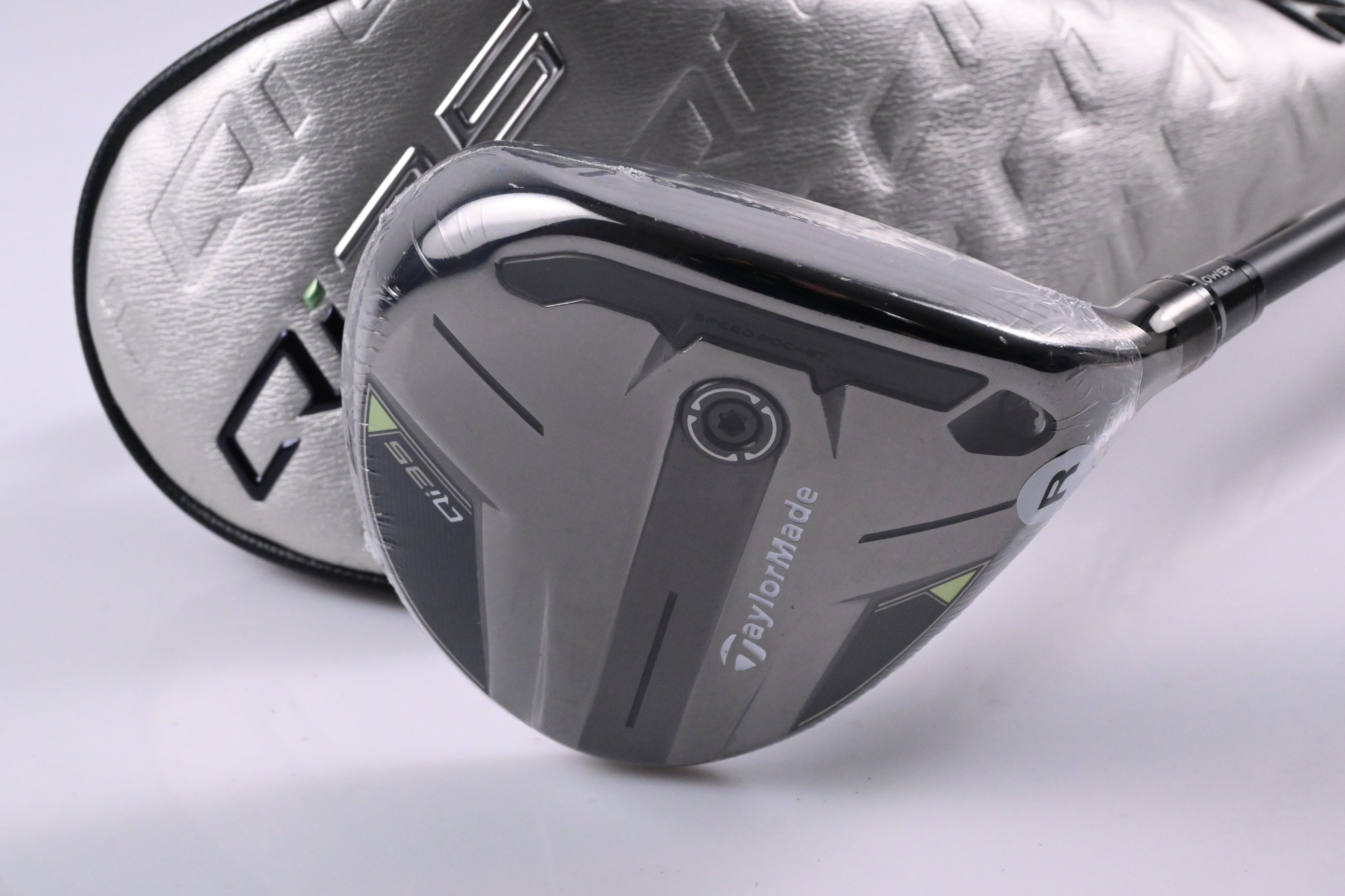 Taylormade Qi35 #3 Wood / 15 Degree / Regular Flex Ventus Blue 5 Shaft