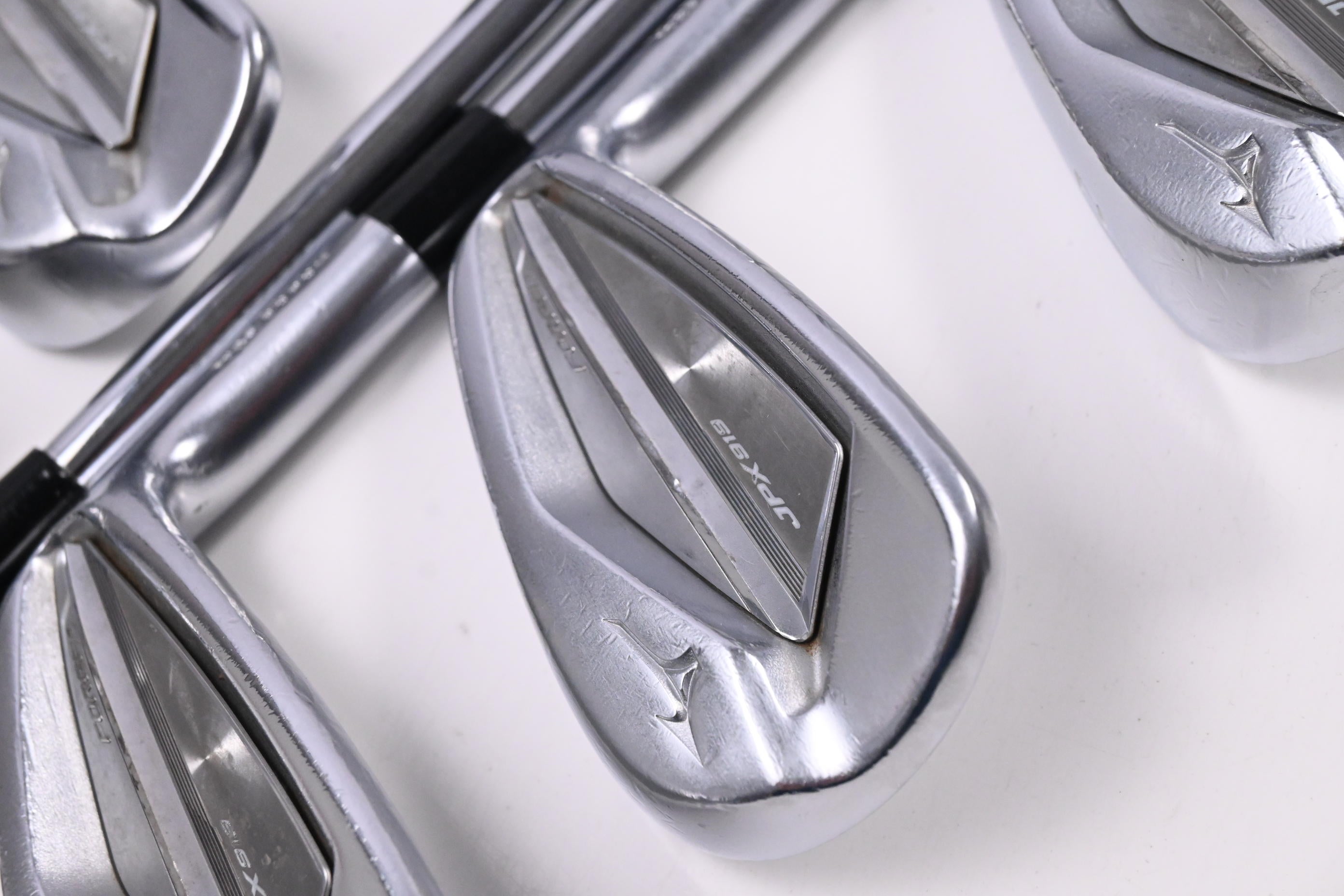 Mizuno JPX 919 Forged Irons / 4-PW / Stiff Flex Dynamic Gold 105 S300 Shafts