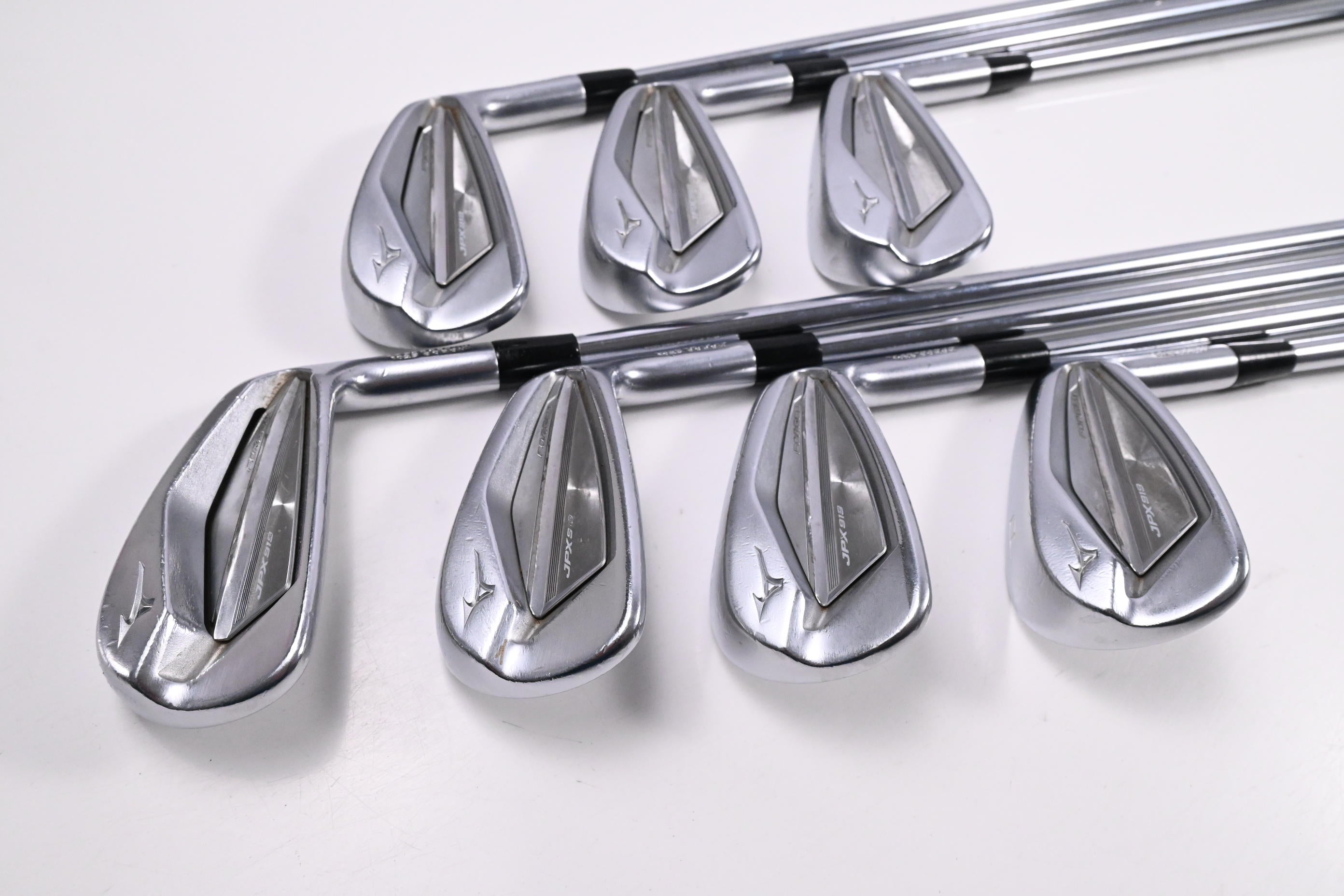 Mizuno JPX 919 Forged Irons / 4-PW / Stiff Flex Dynamic Gold 105 S300 Shafts