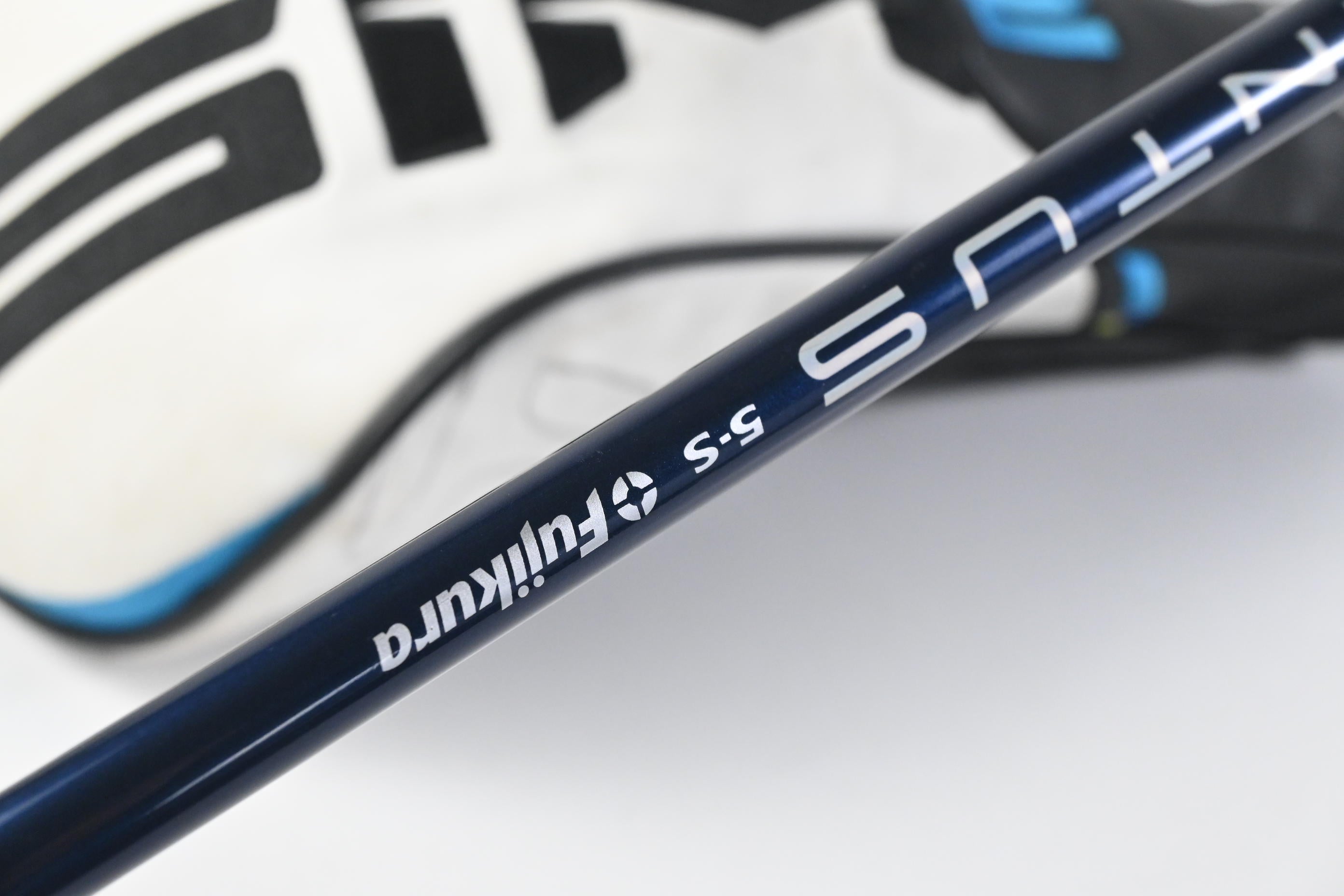 Taylormade SIM2 Max Driver / 10.5 Degree / Stiff Flex Ventus Blue 5 Shaft