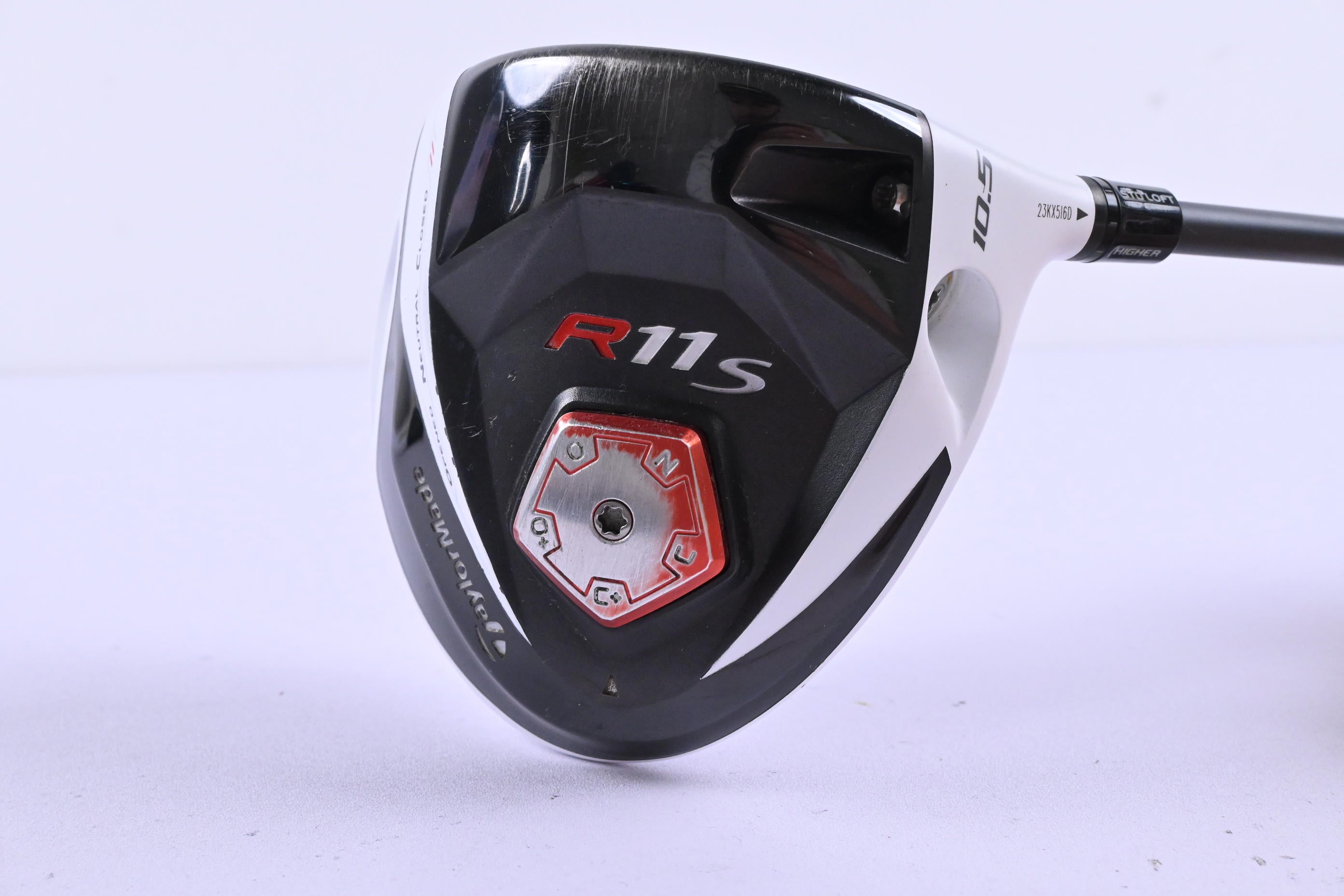 Taylormade R11S Driver / 10.5 Degree / Regular Flex RIP Phenom 60 Shaft