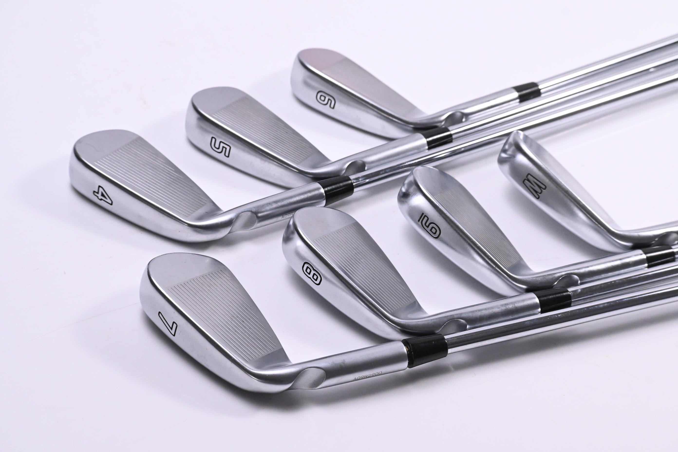 Ping i525 Irons / 4-PW / Blue Dot / Stiff Flex Elevate MPH 95 Shafts