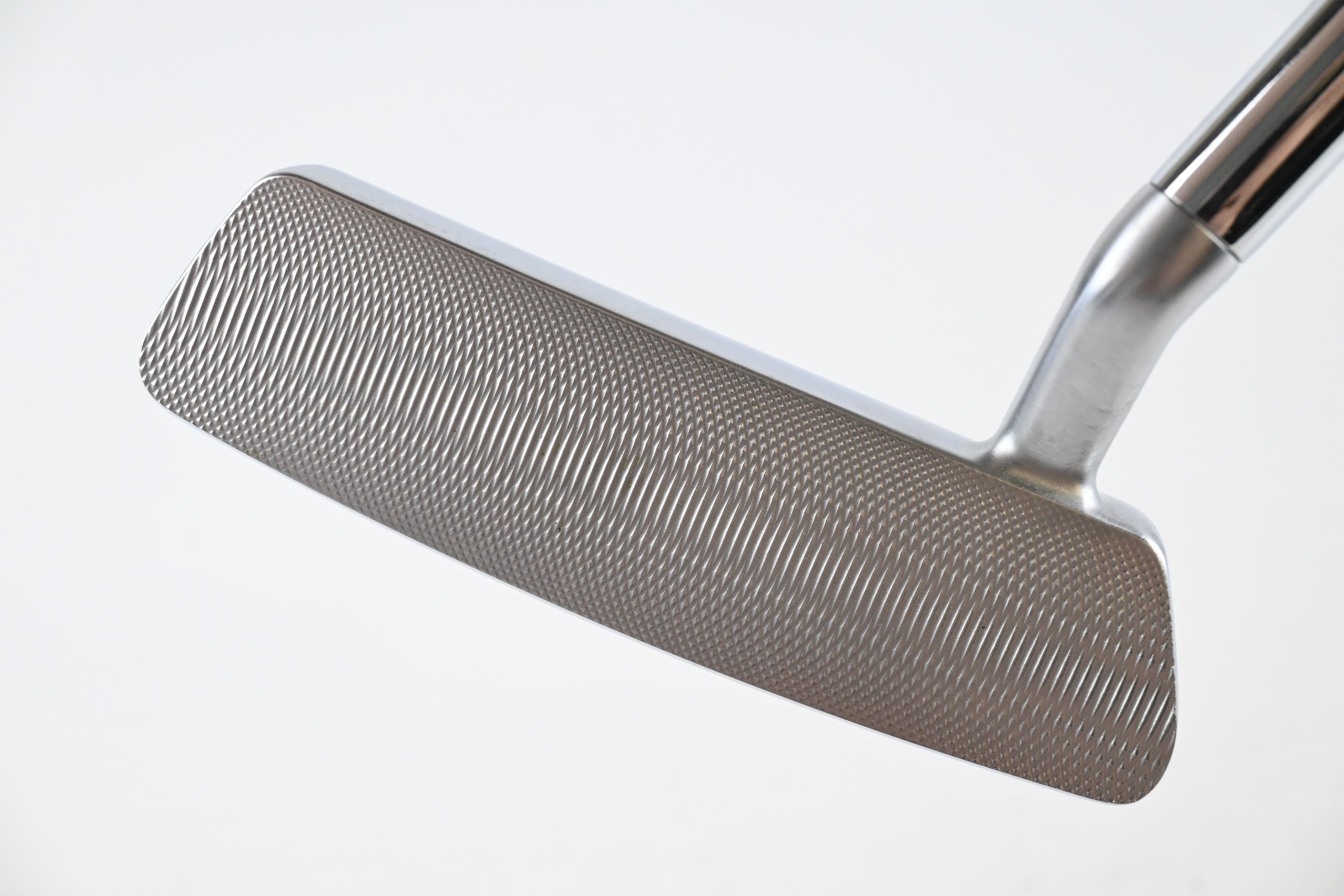 Mizuno M-Craft White Satin Putter / 34 Inch