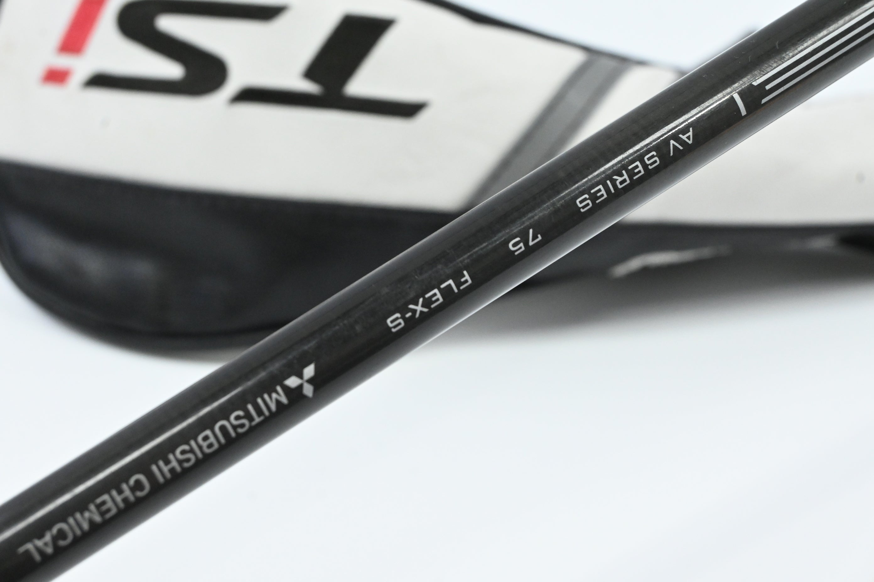 Titleist TSi2 #3 Wood / 16.5 Degree / Stiff Flex Tensei AV Raw White 75 Shaft
