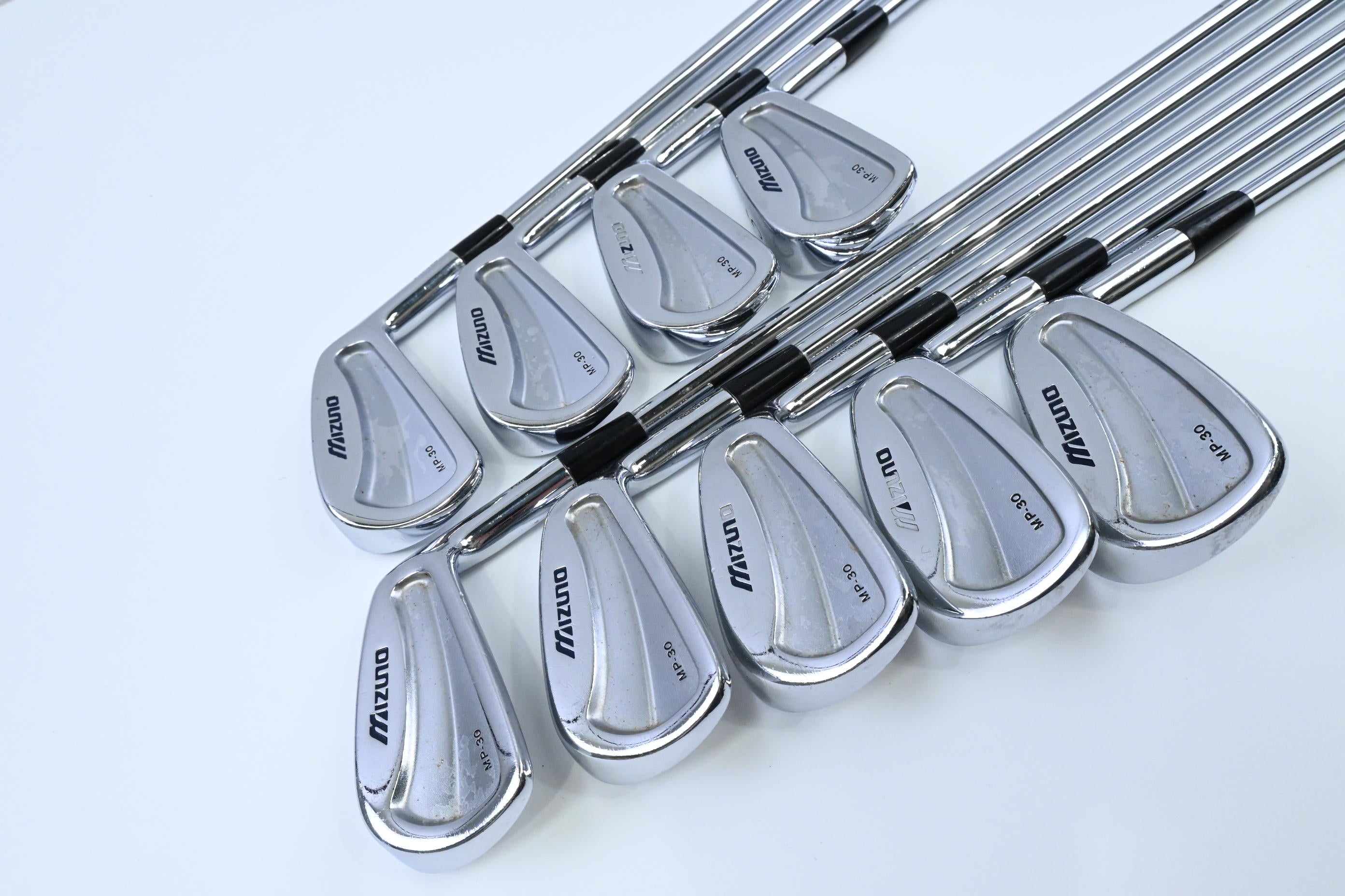 Mizuno MP-30 Irons / 2-PW / Regular Flex Dynamic Gold R300 Shafts