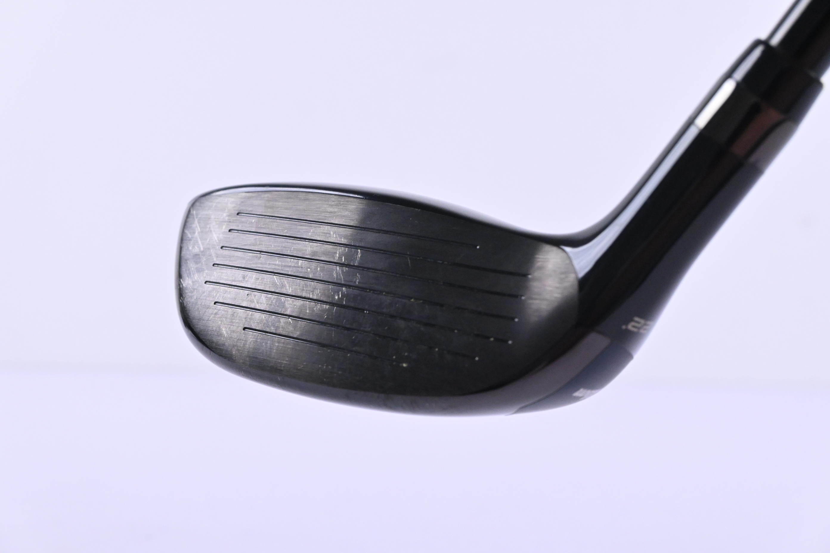 Wilson D9 #4 Hybrid / 22 Degree / Regular Flex Tensei AV Silver 60 Shaft