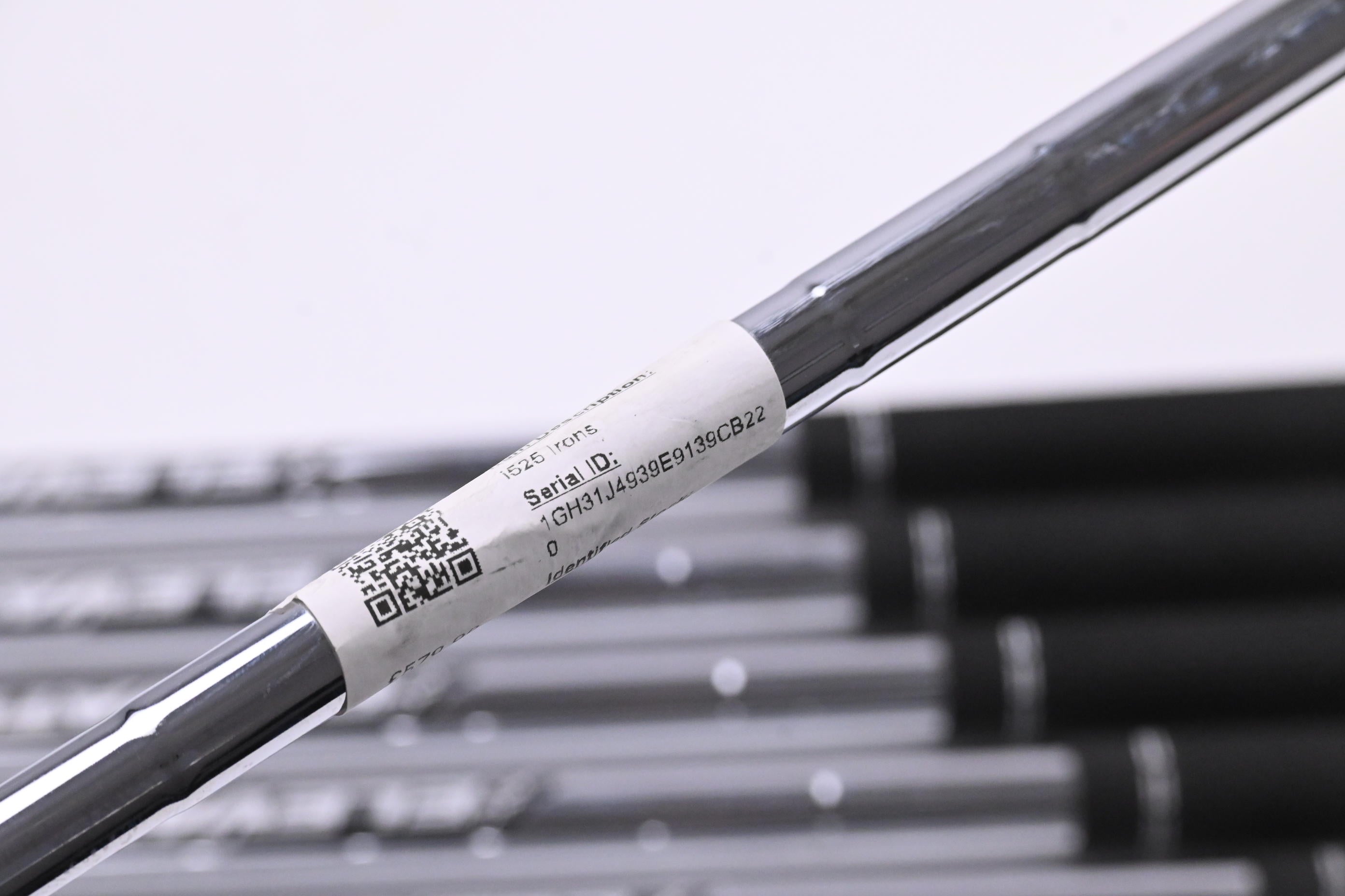 Ping i525 Irons / 4-PW / Blue Dot / Stiff Flex Elevate MPH 95 Shafts