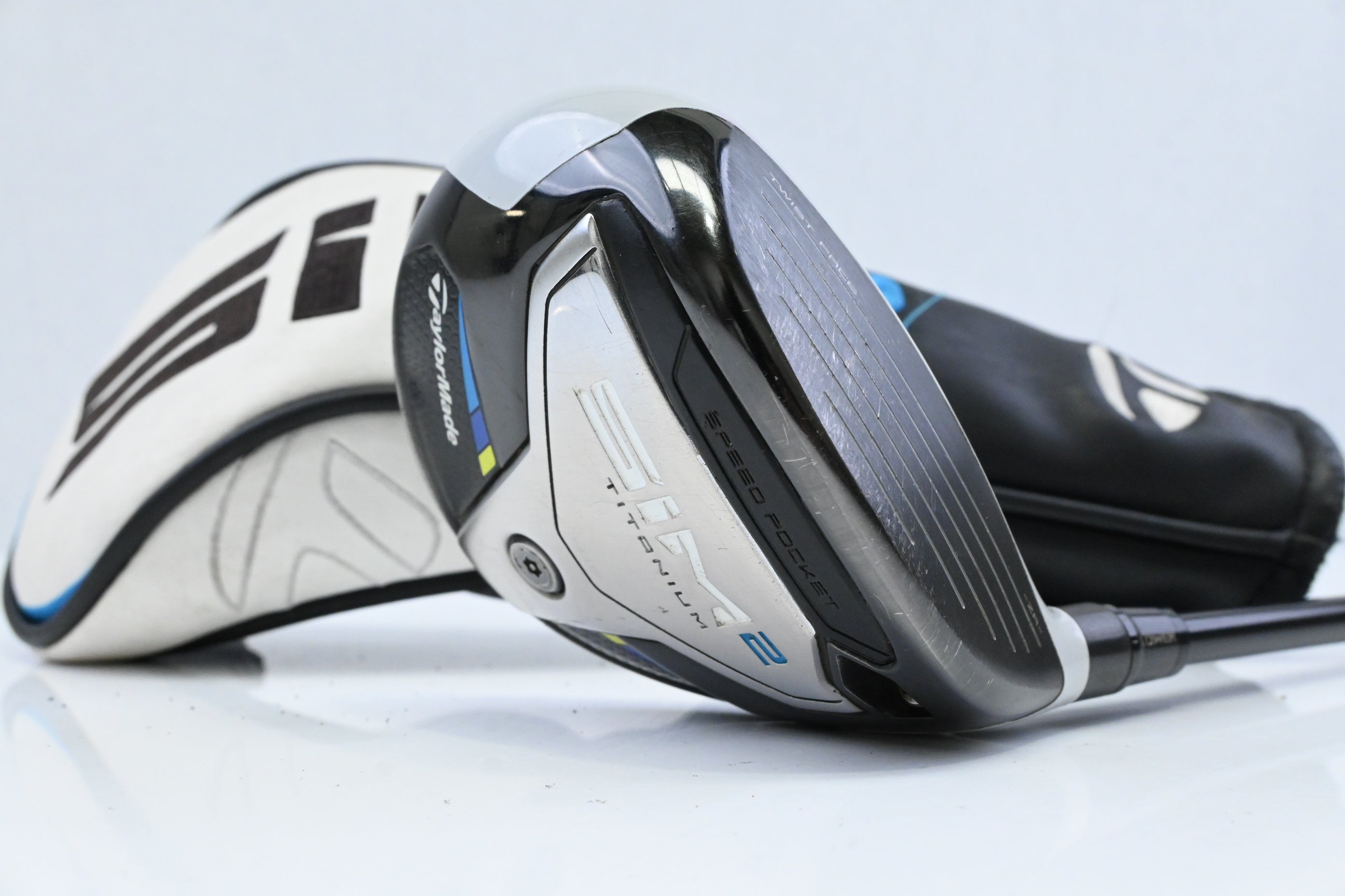 Taylormade SIM2 Ti #3 Wood / 15 Degree / Stiff Flex Tensei AV Raw Blue 65 Shaft
