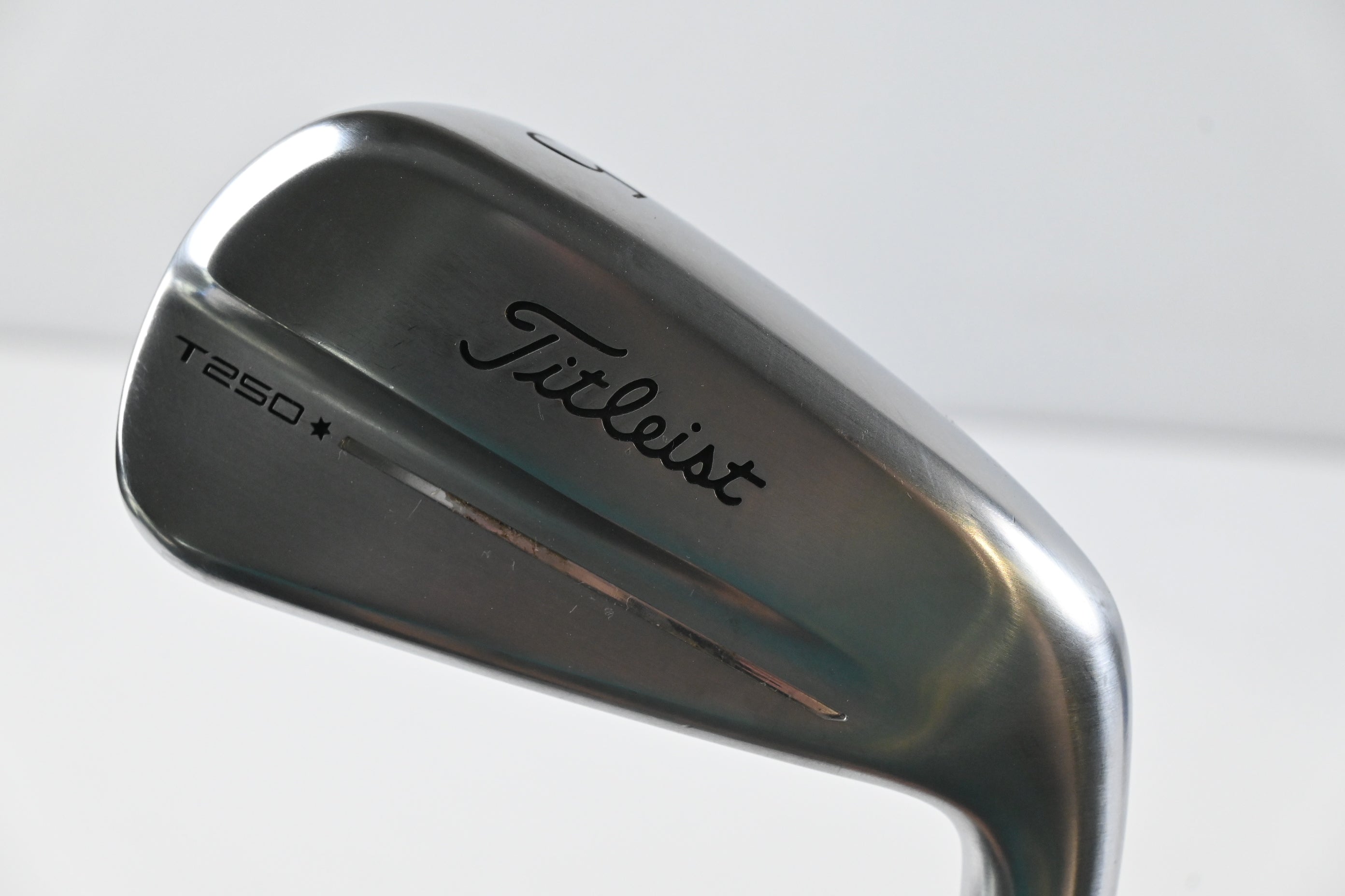 Titleist T250* 2025 #5 Iron / 27 Degree / Regular Flex Project X IO 105 Shaft