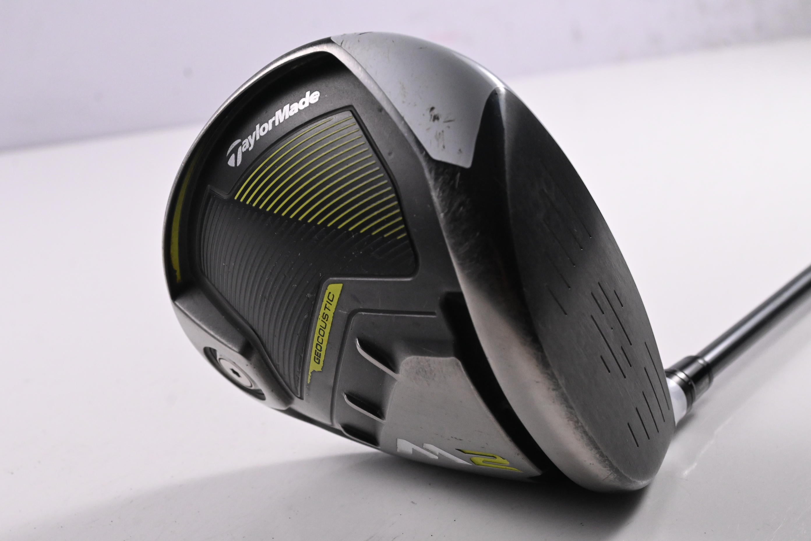 Taylormade M2 2017 Driver / 10.5 Degree / Regular Flex Fujikura XLR8 Pro 56 Shaft