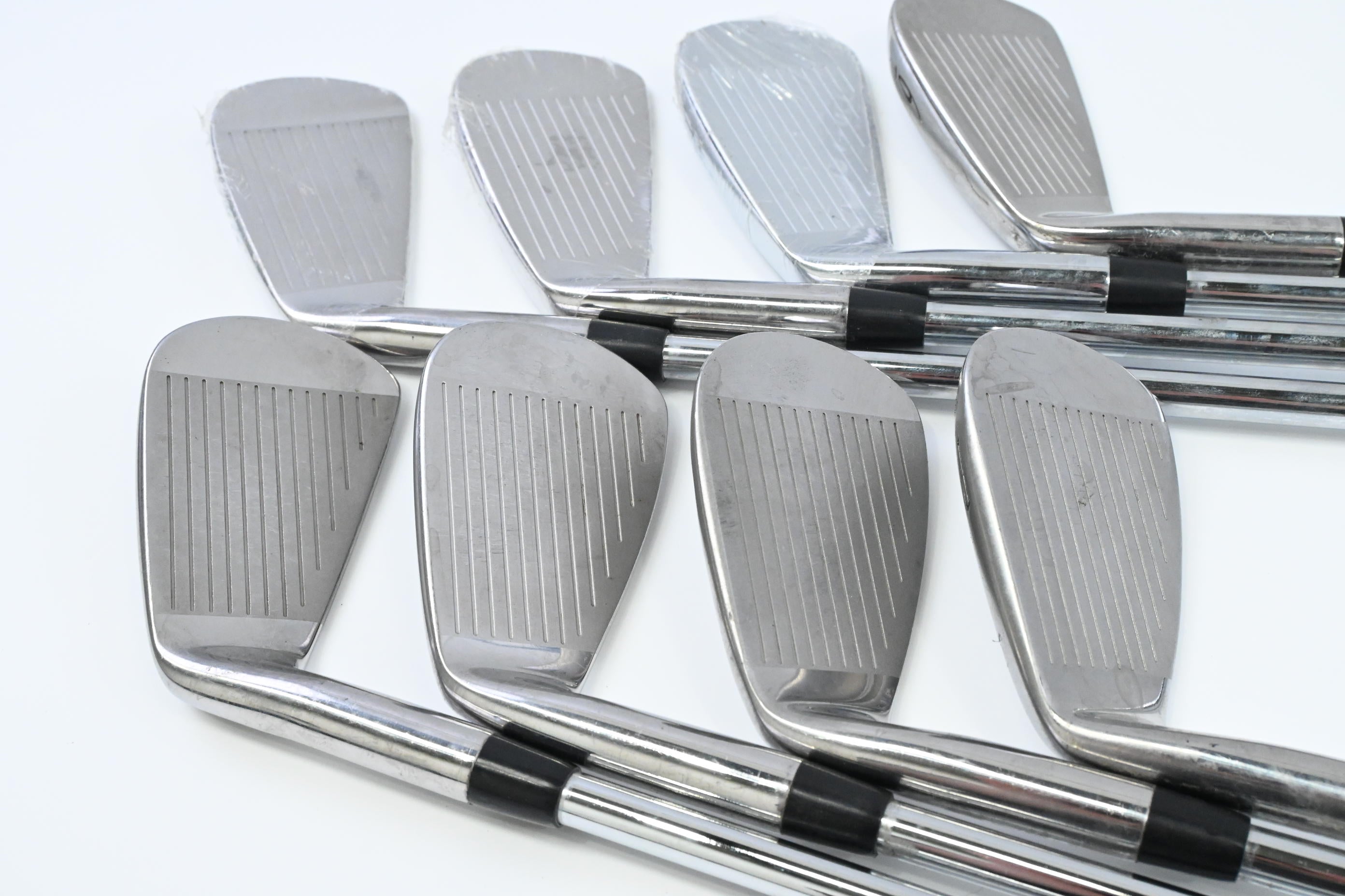 Lynx Tour Blade Irons / 3-PW / Regular Flex Lynx Virage V-Tech Shafts