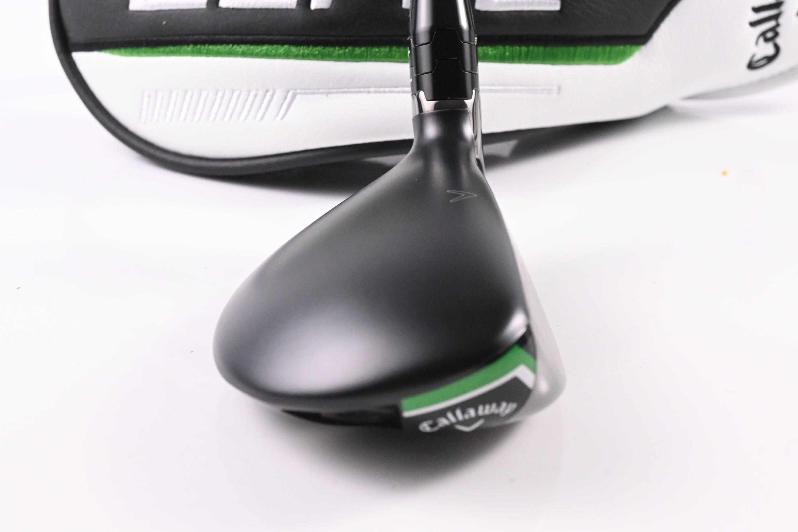 Callaway Elyte #4 Hybrid / 22 Degree / Regular Flex Denali Charcoal 60 Shaft