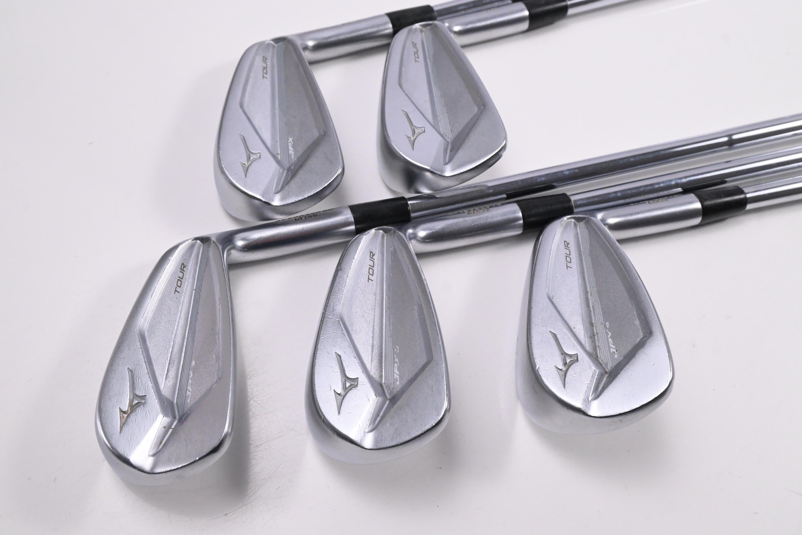 Mizuno JPX 919 Tour Irons / 6-PW / X-Flex Dynamic Gold X100 Shafts