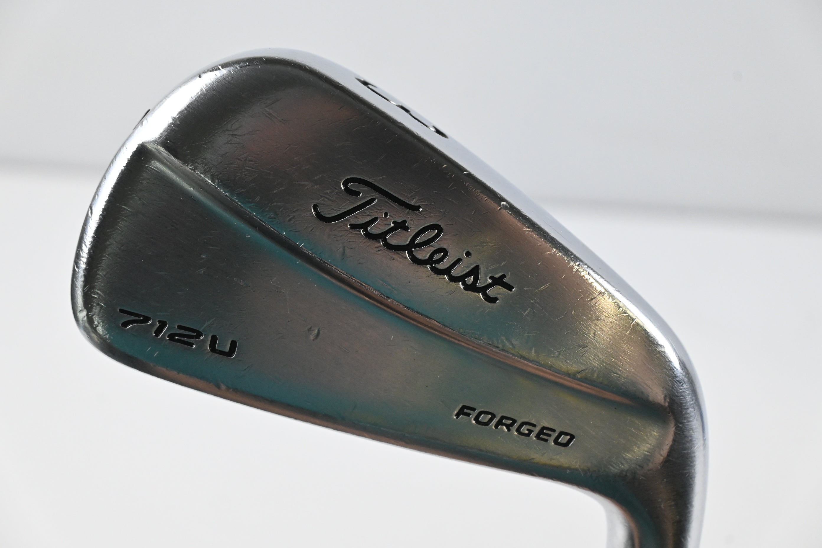 Titleist 712U #3 Iron / 21 Degree / Stiff Flex Dynamic Gold S300 Shaft