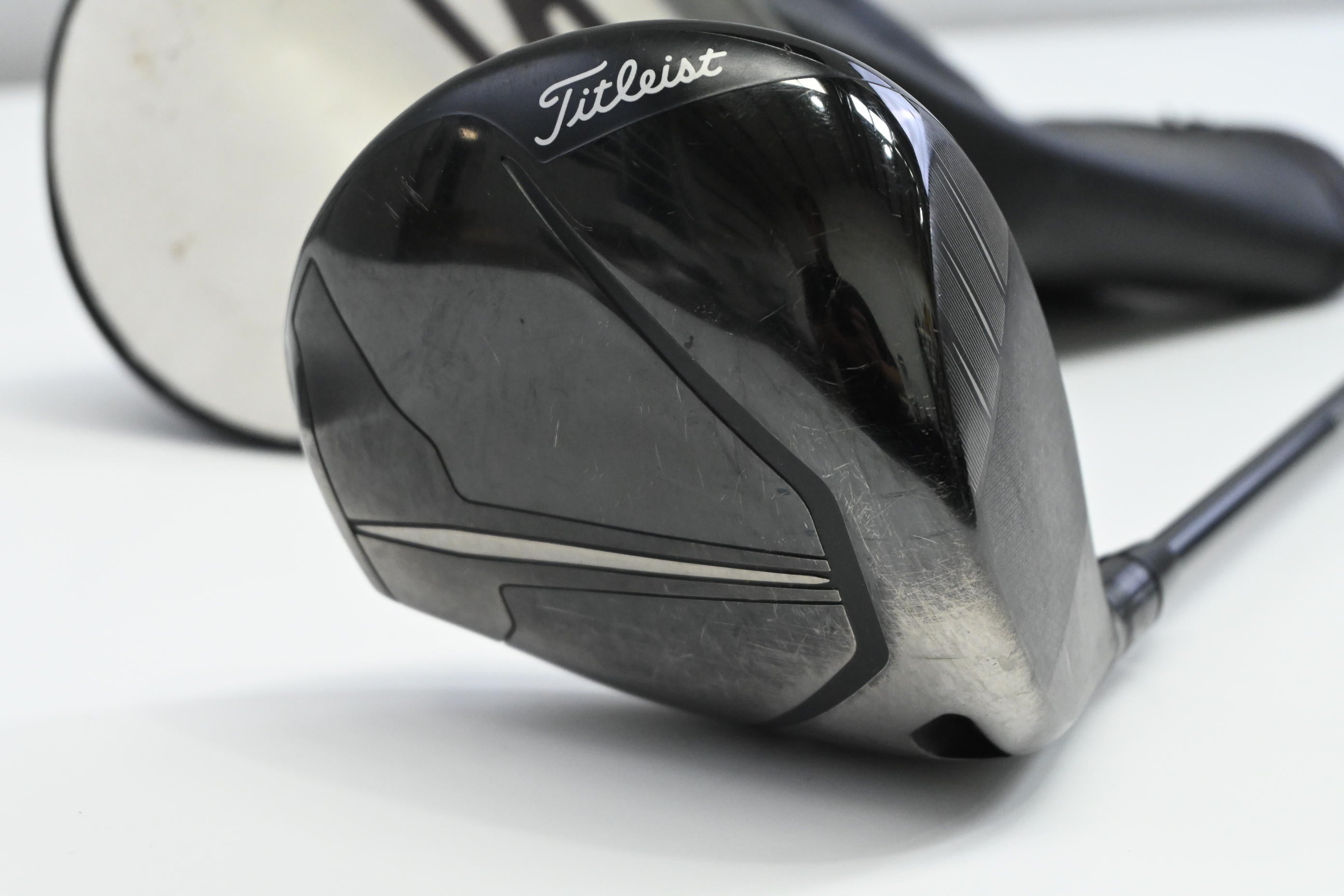 Titleist TSR2 Driver / 9 Degree / Regular Flex Tensei AV Blue 55 Shaft
