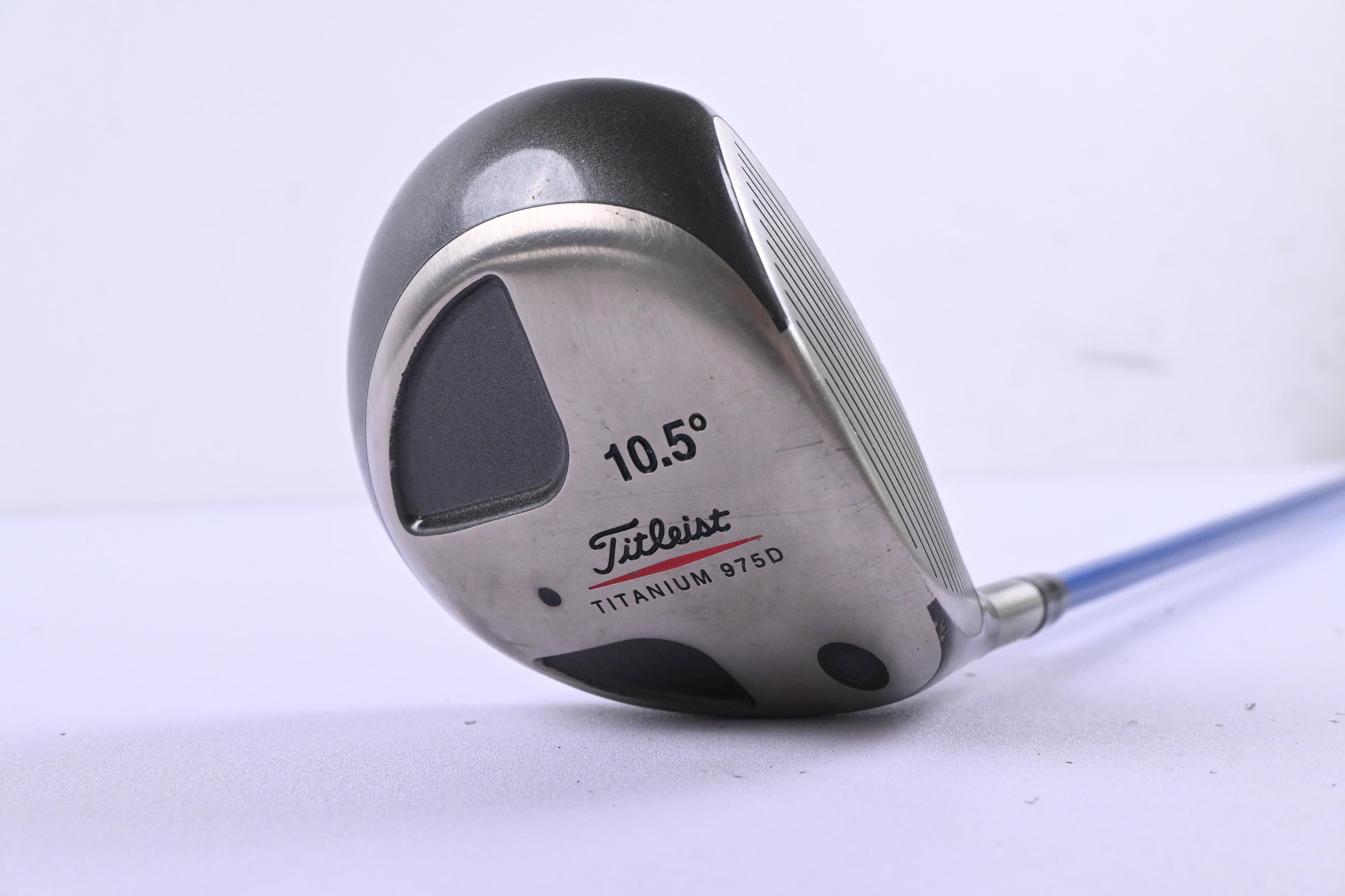 Titleist 975 D Driver / 10.5 Degree / Regular Flex Grafalloy Blue Shaft