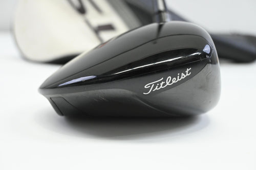 Titleist TSR2 Driver / 9 Degree / Regular Flex Tensei AV Blue 55 Shaft