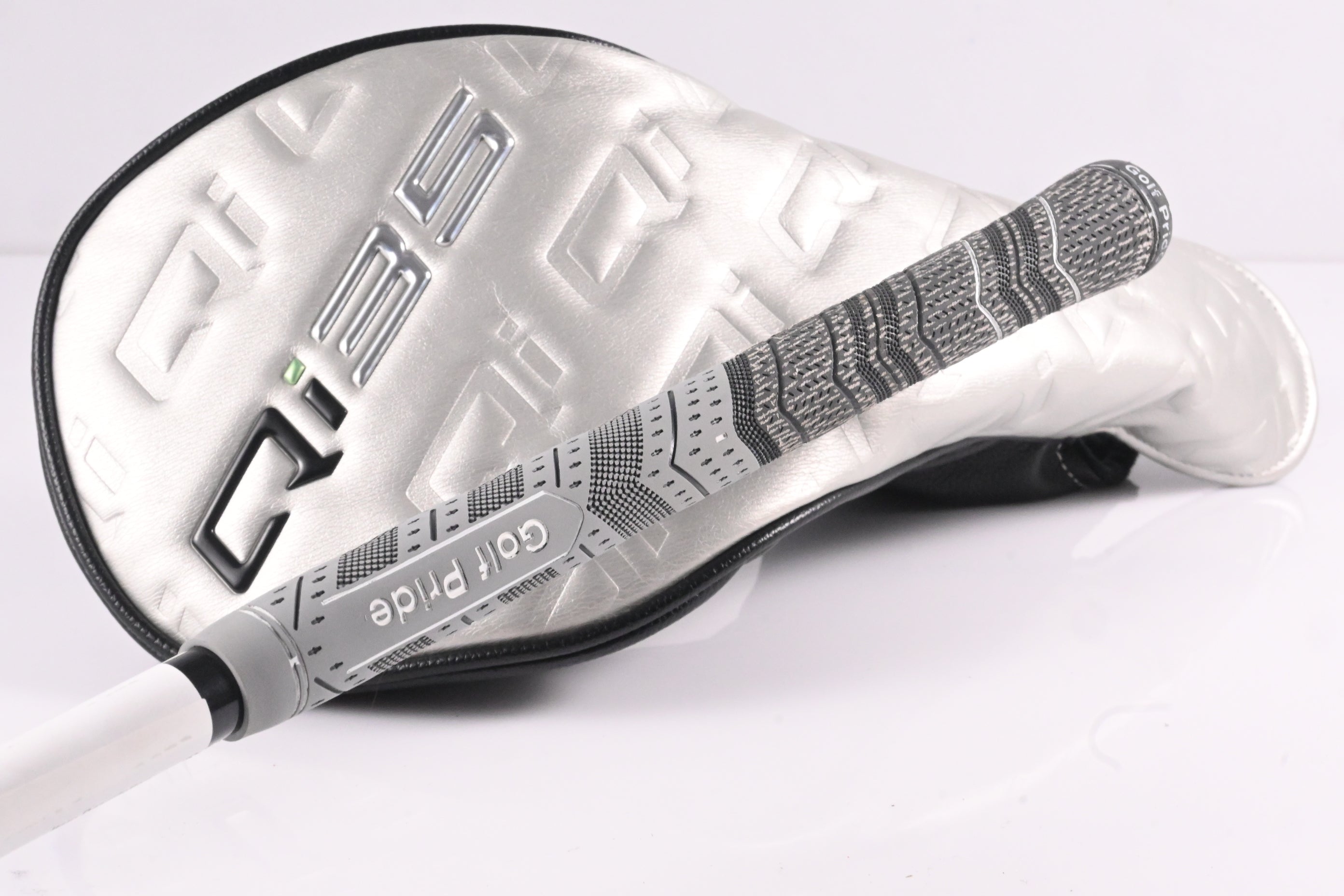 Taylormade Qi35 Driver / 10.5 Degree / X-Flex Diamana T+ 60 Shaft