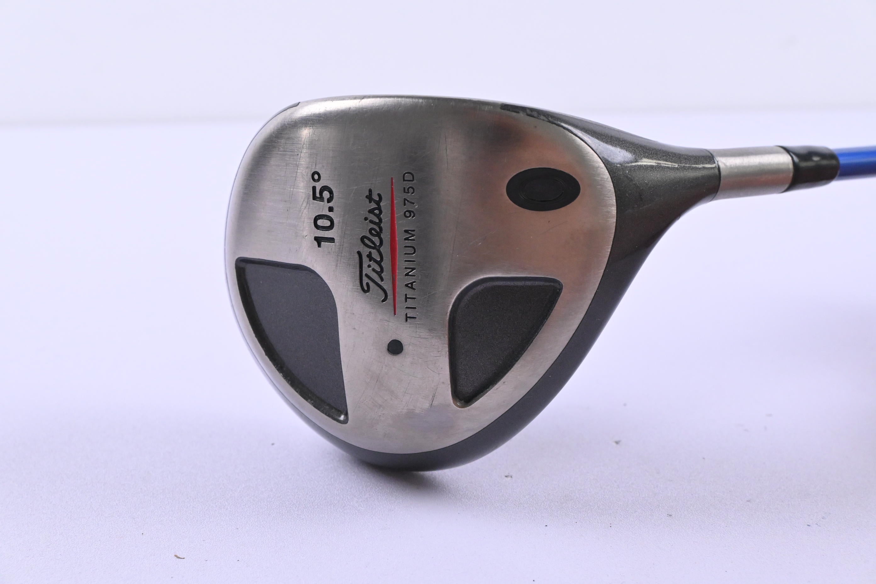 Titleist 975 D Driver / 10.5 Degree / Regular Flex Grafalloy Blue Shaft