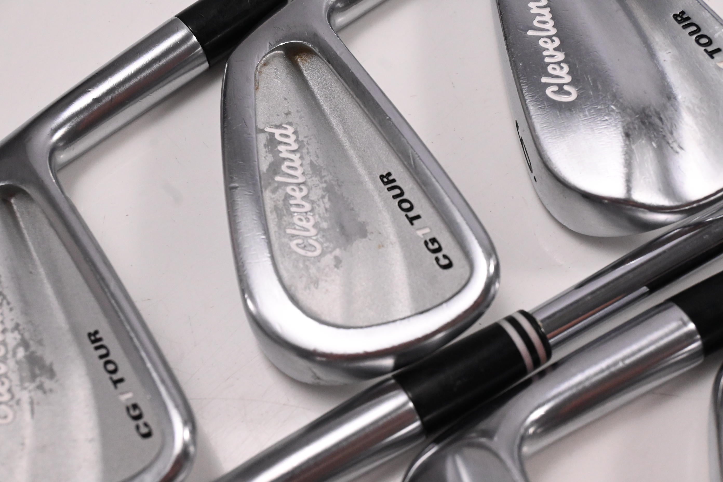 Cleveland CG1 Tour Irons / 4-PW / Stiff Flex Dynamic Gold S300 Shafts
