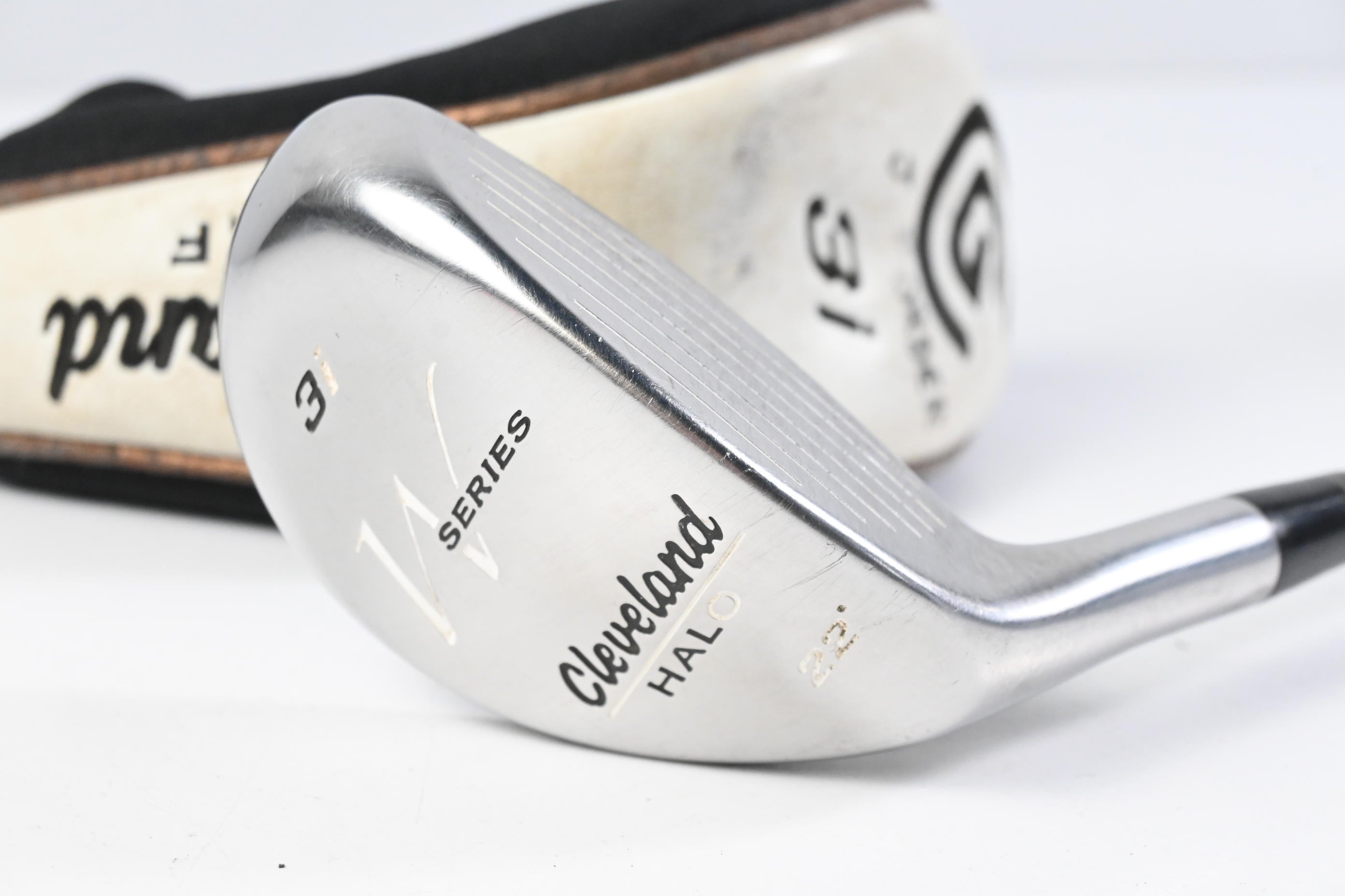 Ladies Cleveland Halo #3 Hybrid / 22 Degree / Ladies Flex Cleveland W 50 Shaft